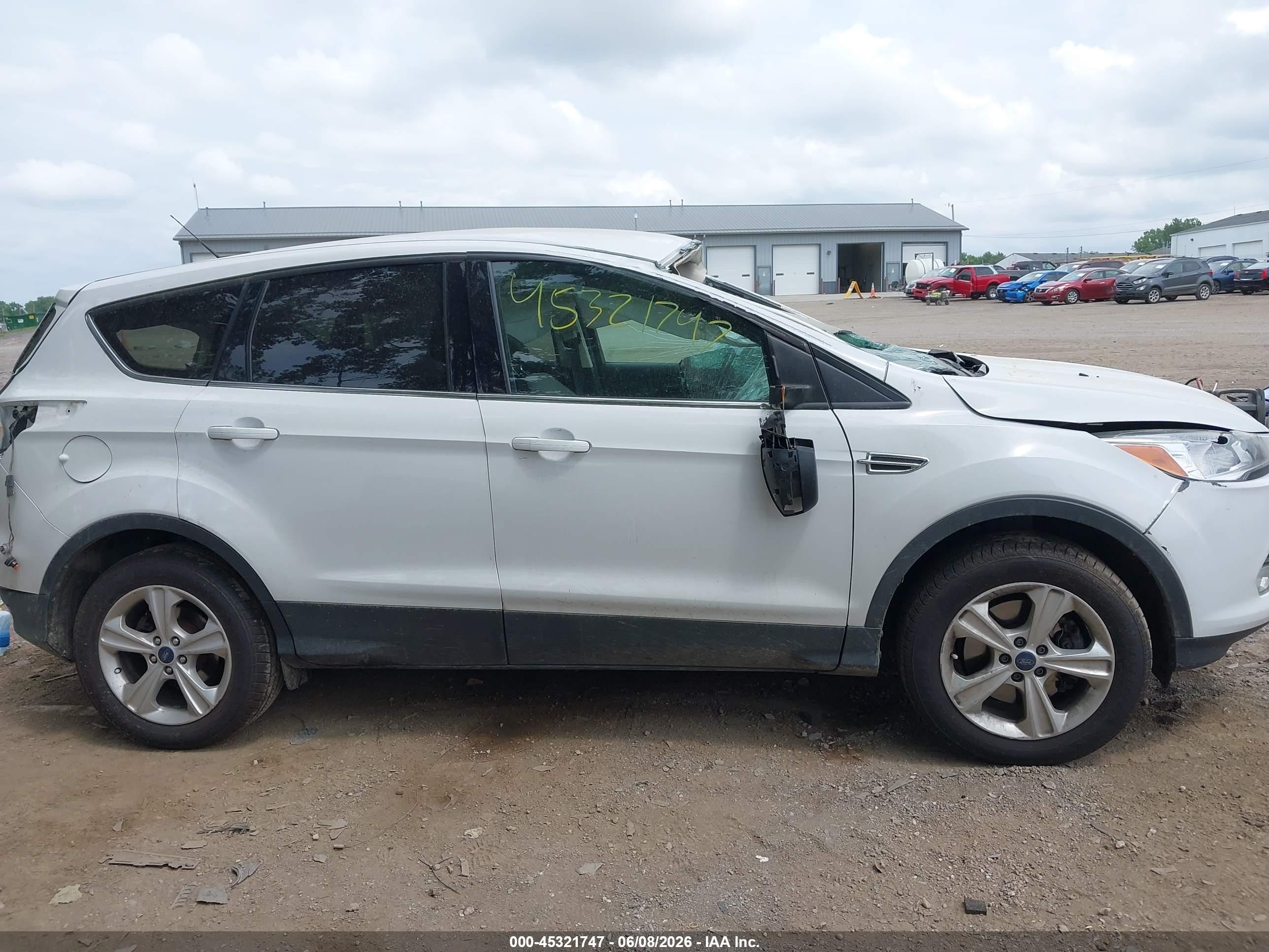 2015 Ford Escape Se White vin: 1FMCU9GX0FUC23001
