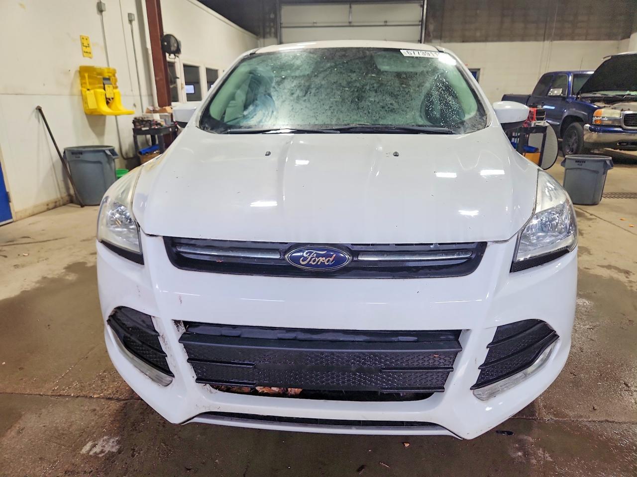 2015 Ford Escape Se Белый vin: 1FMCU9GX0FUC36220