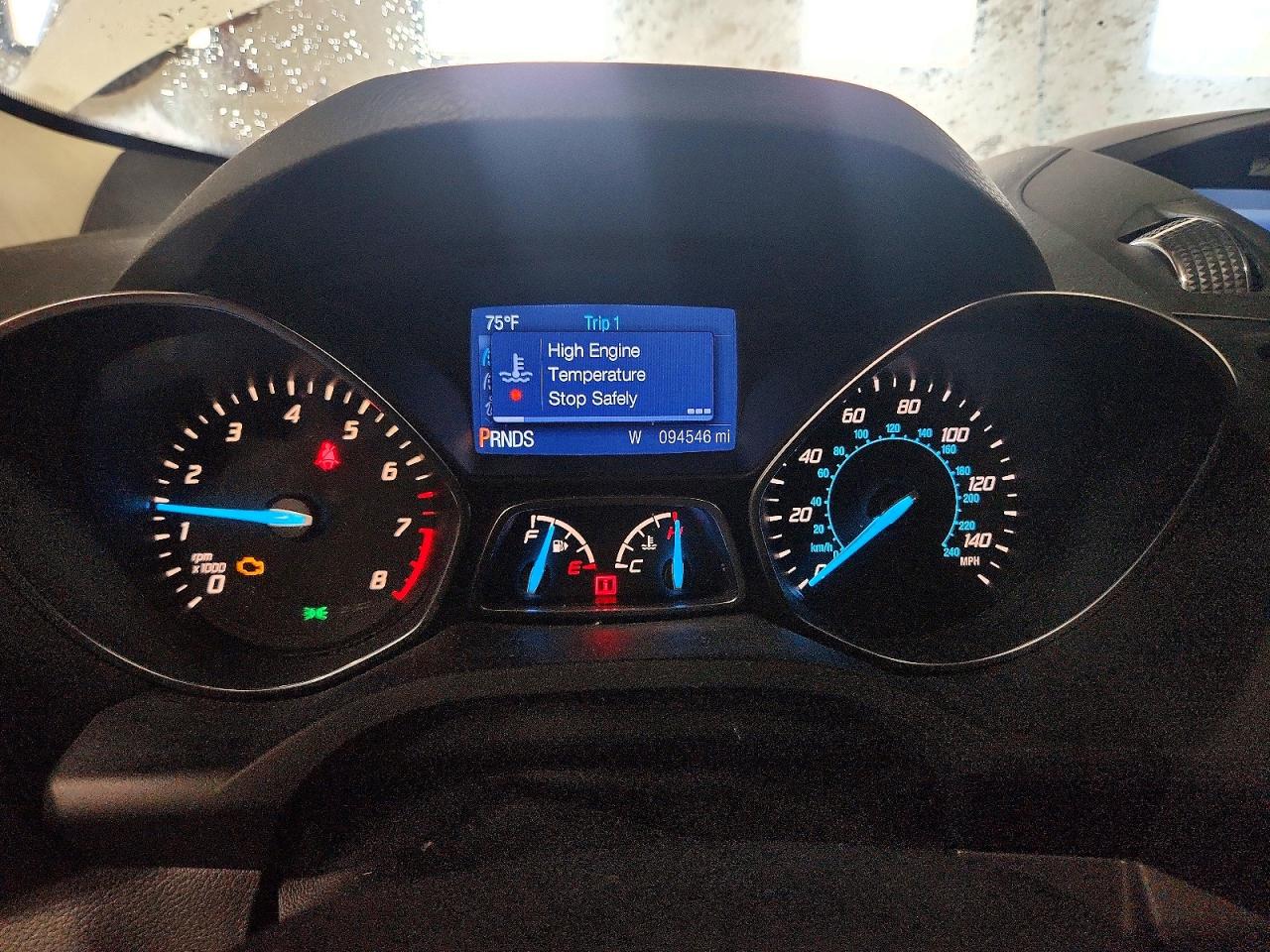 2015 Ford Escape Se Белый vin: 1FMCU9GX0FUC36220
