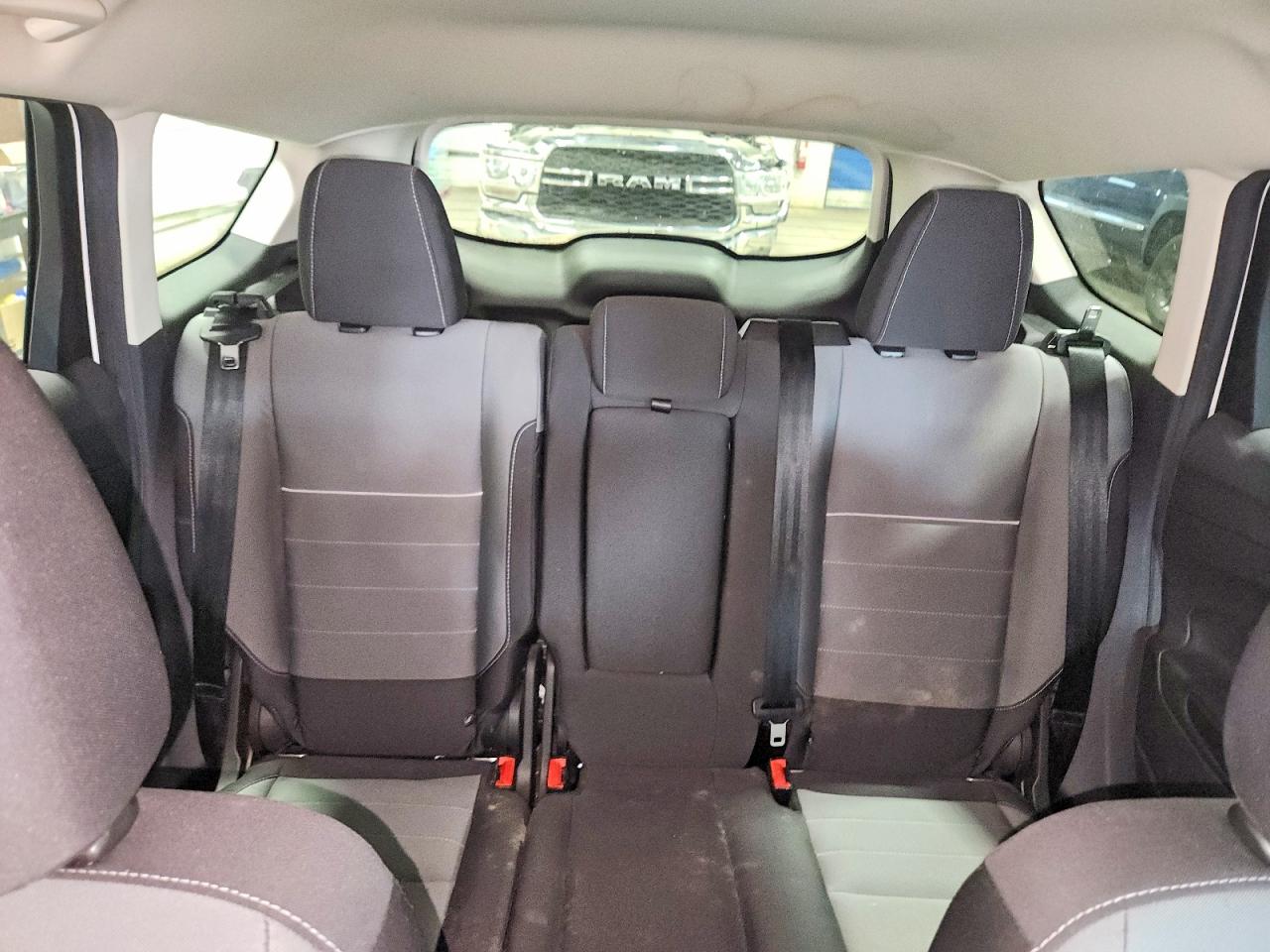 2015 Ford Escape Se Белый vin: 1FMCU9GX0FUC36220