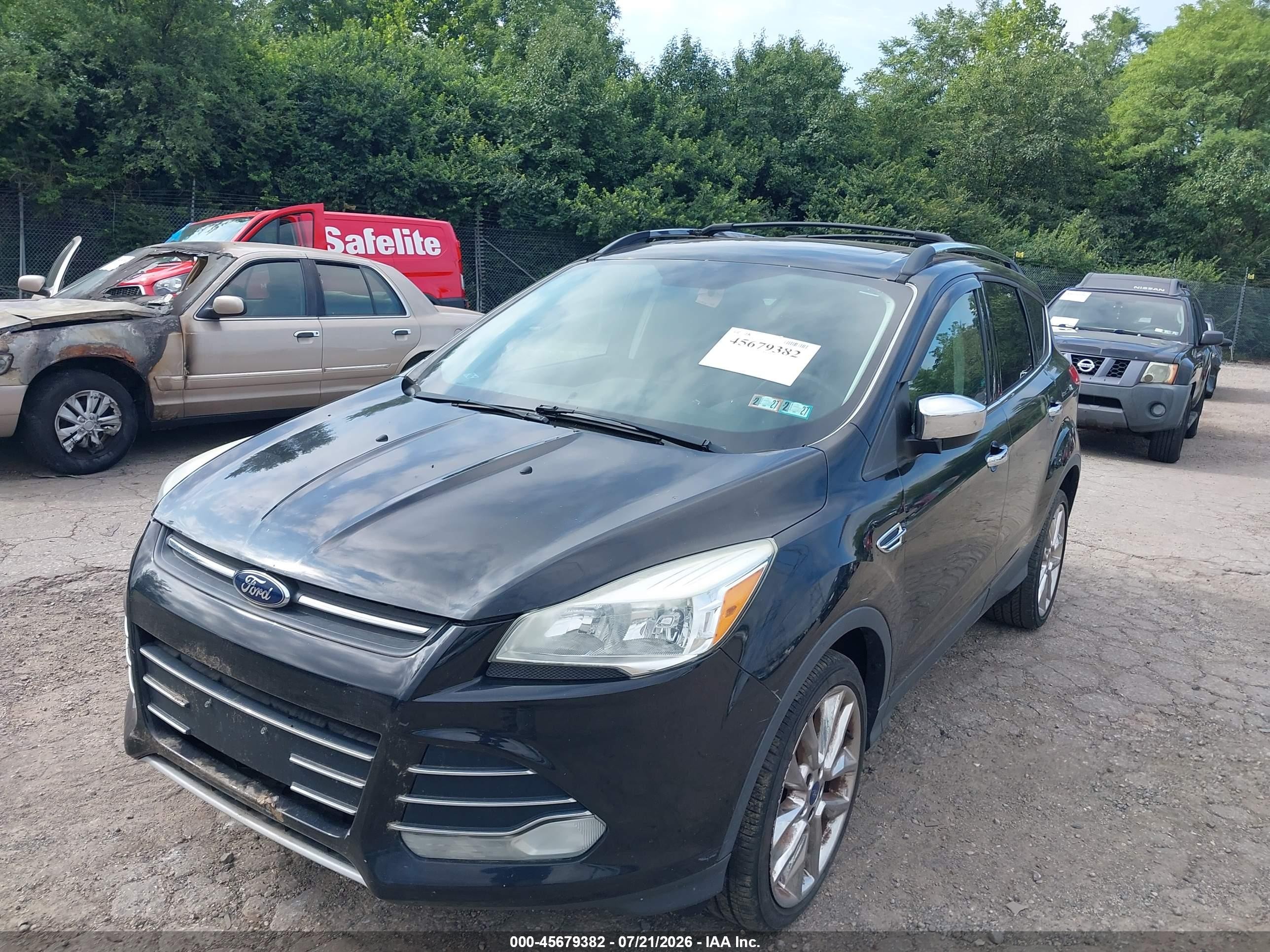 2016 Ford Escape Se Черный vin: 1FMCU9GX0GUC04143