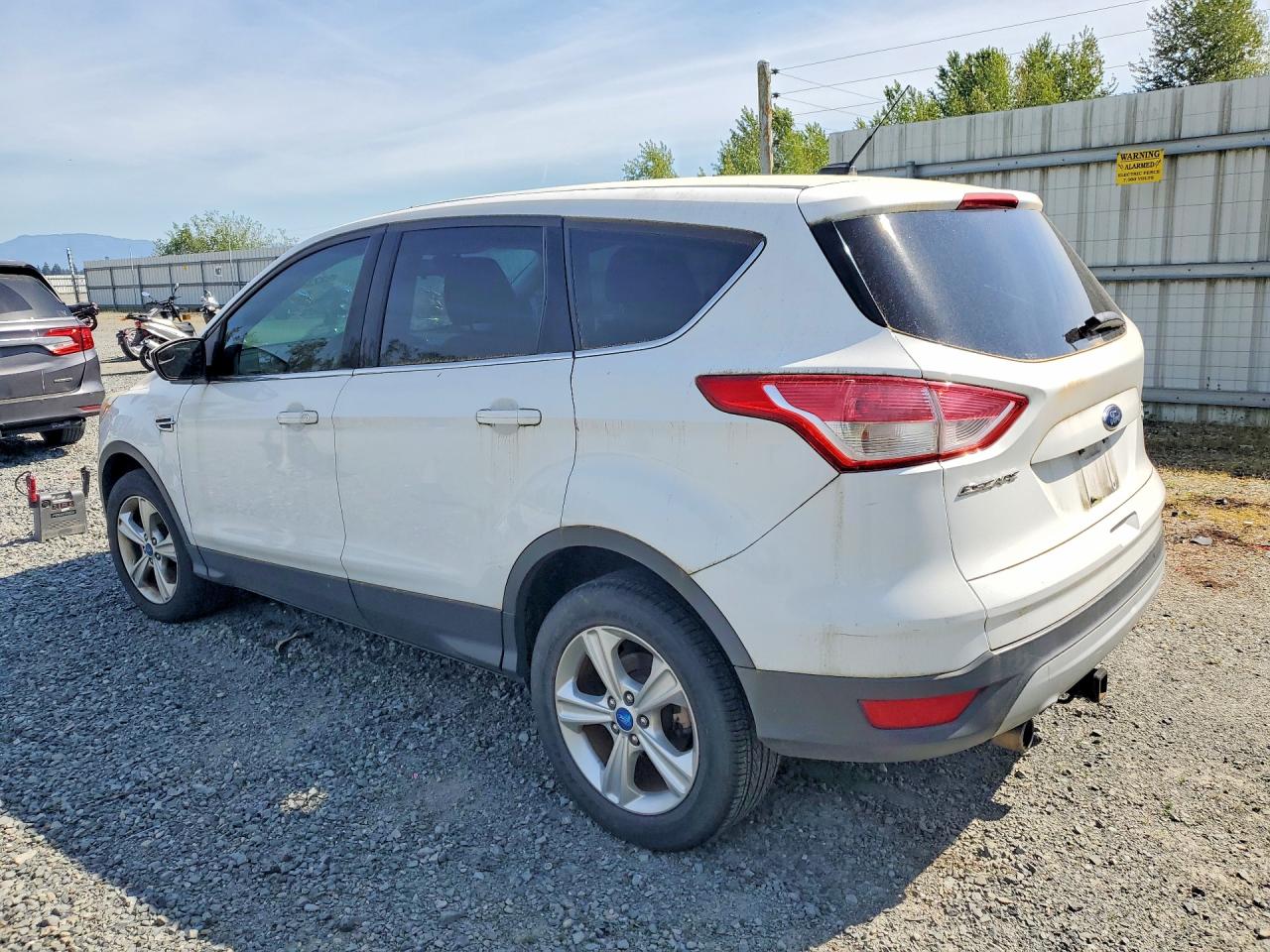 2013 Ford Escape Se White vin: 1FMCU9GX1DUB56356