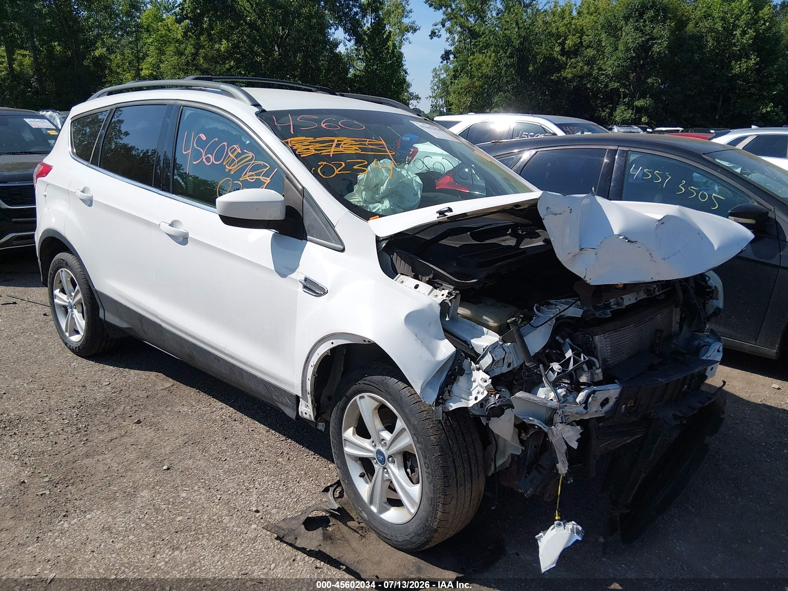 2013 Ford Escape Se White vin: 1FMCU9GX1DUB59368