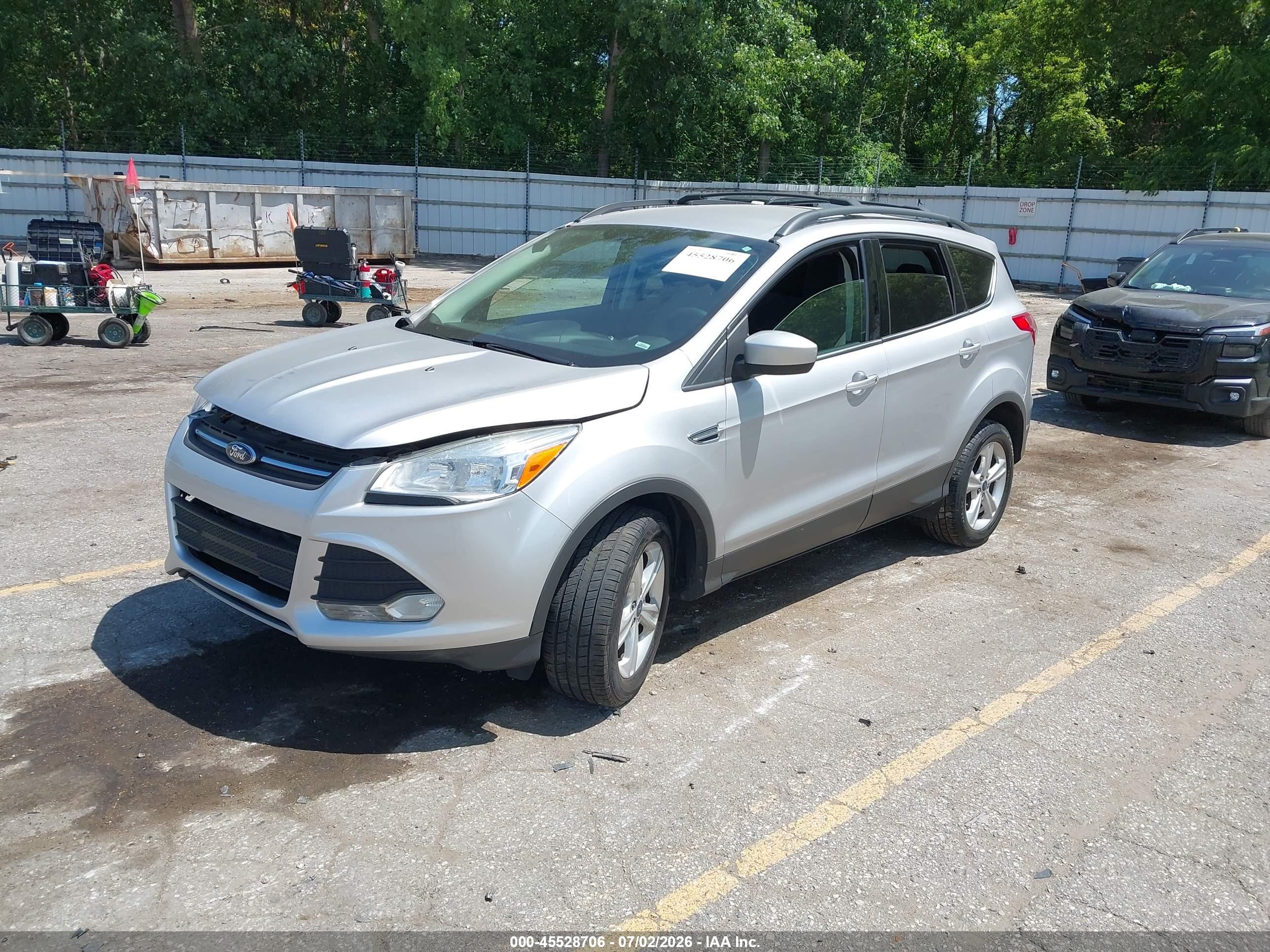 2013 Ford Escape Se Серебряный vin: 1FMCU9GX1DUC48485