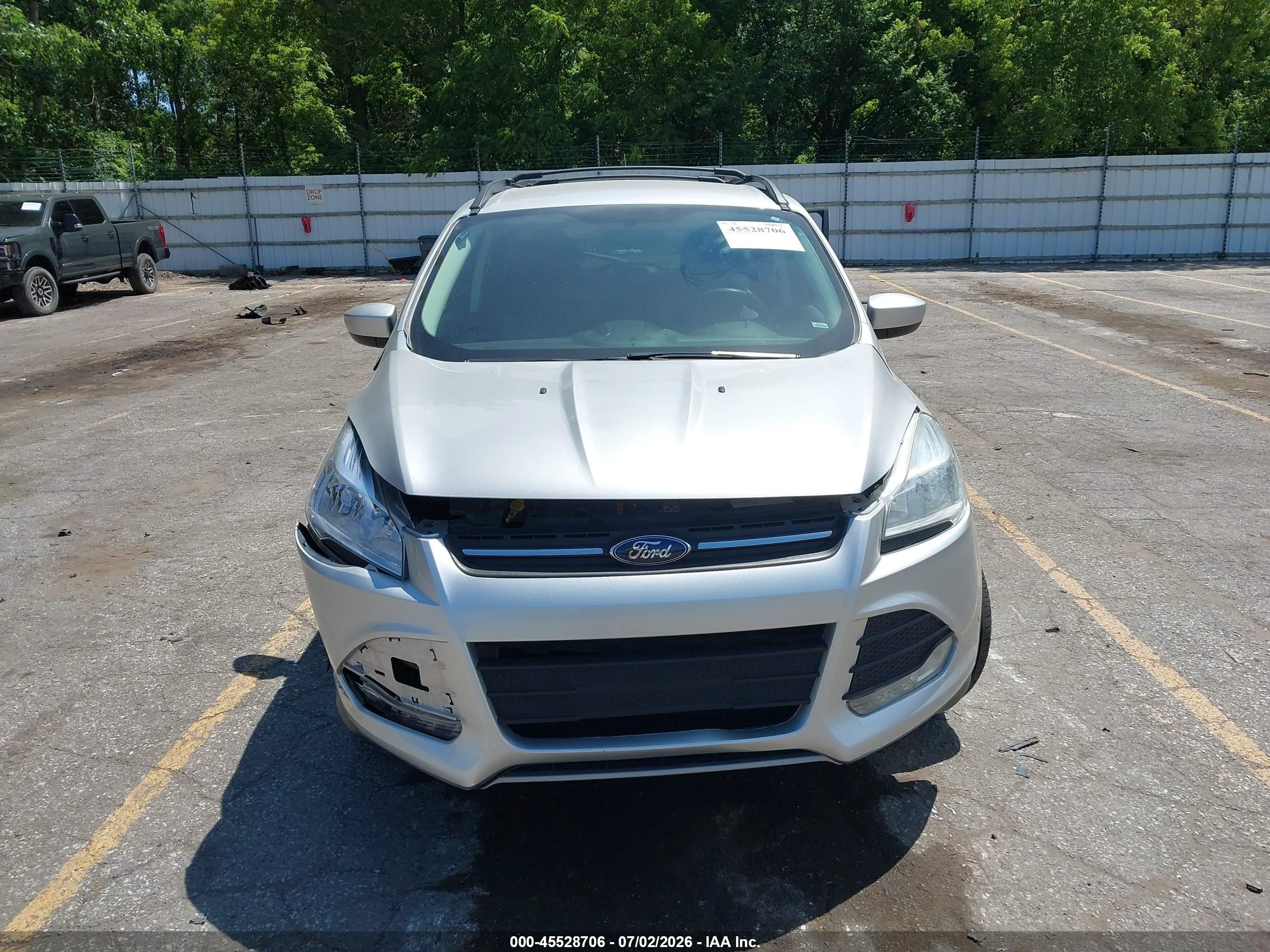 2013 Ford Escape Se Серебряный vin: 1FMCU9GX1DUC48485