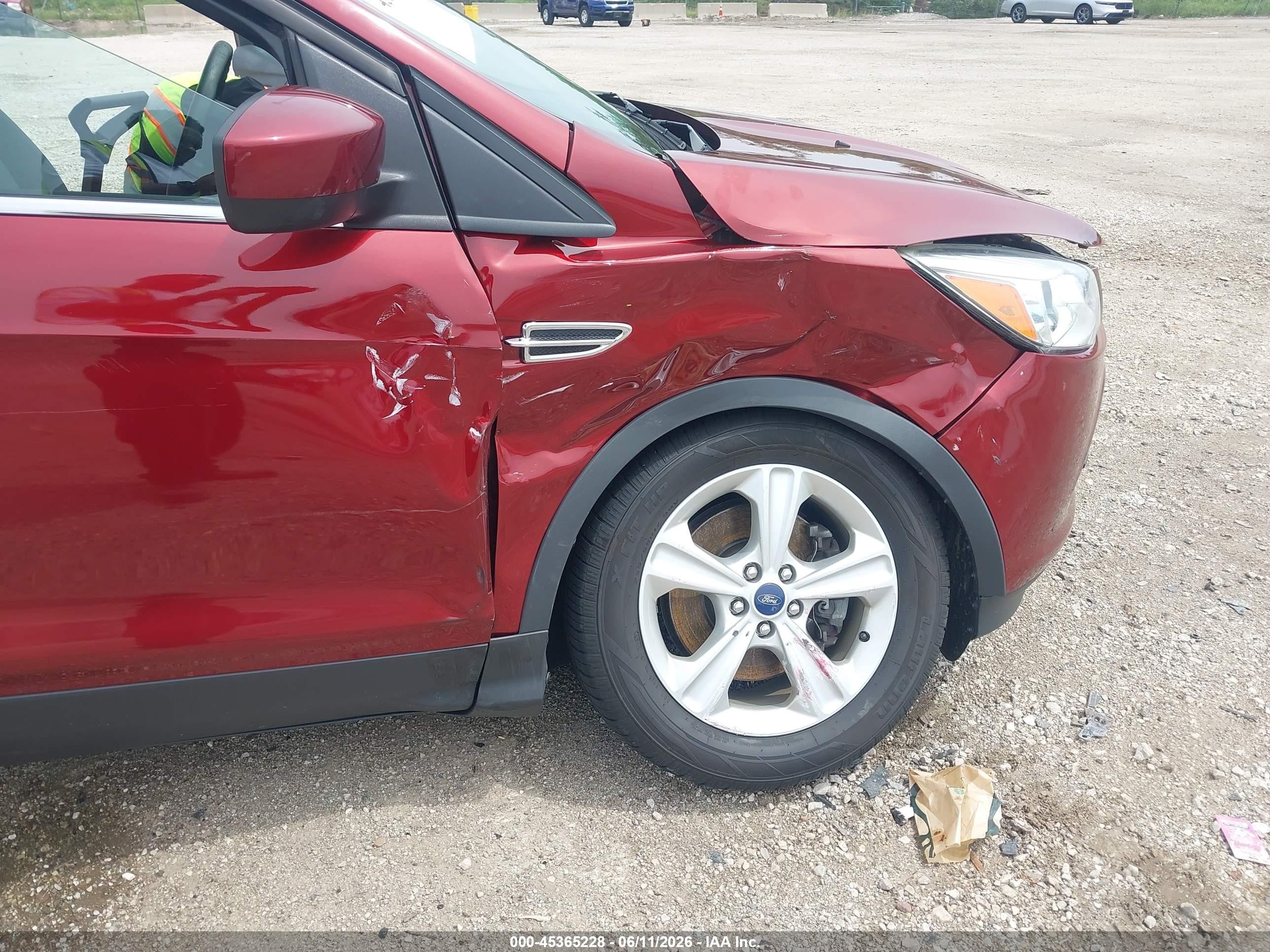 2014 Ford Escape Se Red vin: 1FMCU9GX1EUA90473