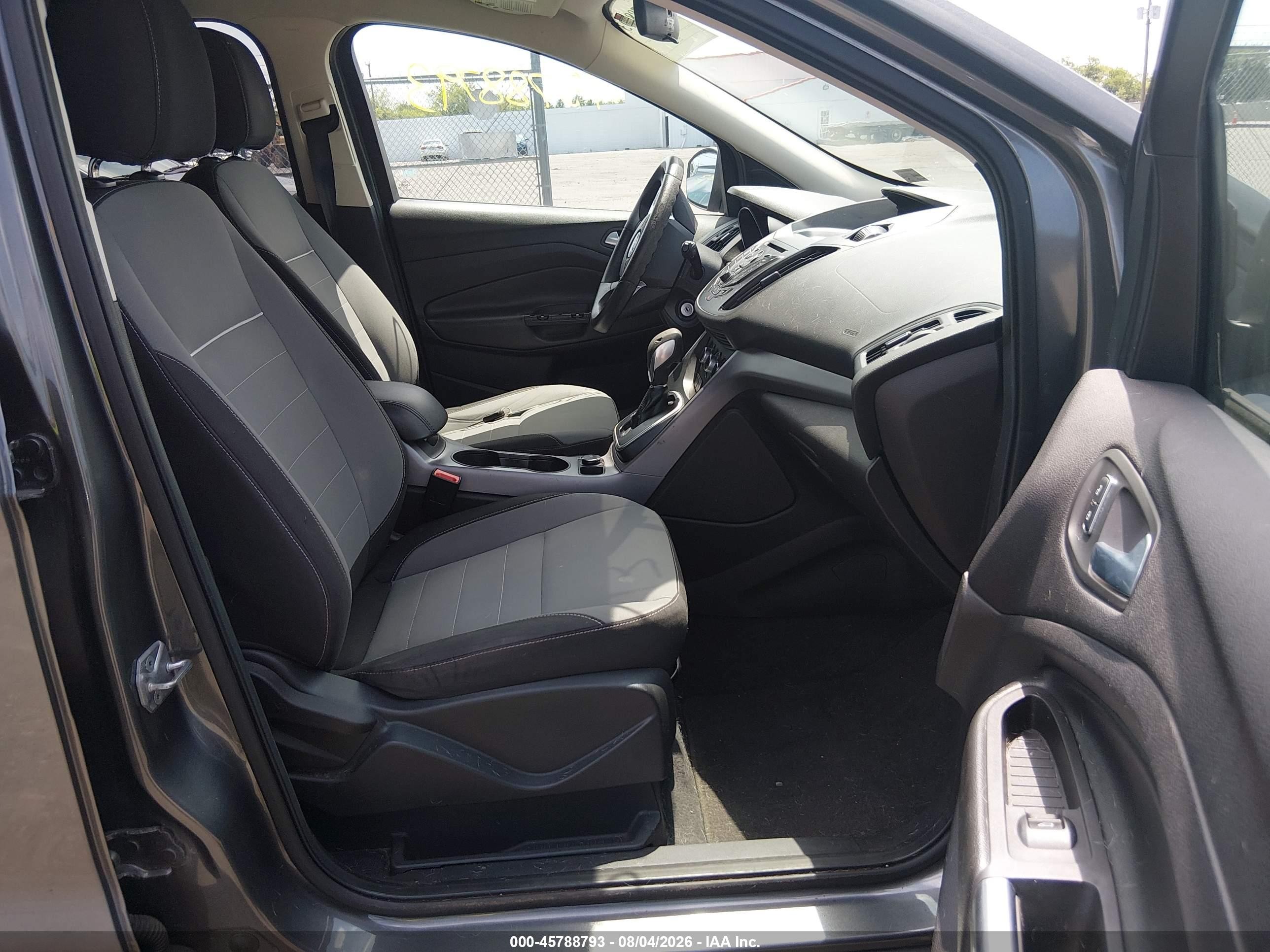 2014 Ford Escape Se Gray vin: 1FMCU9GX1EUB49246