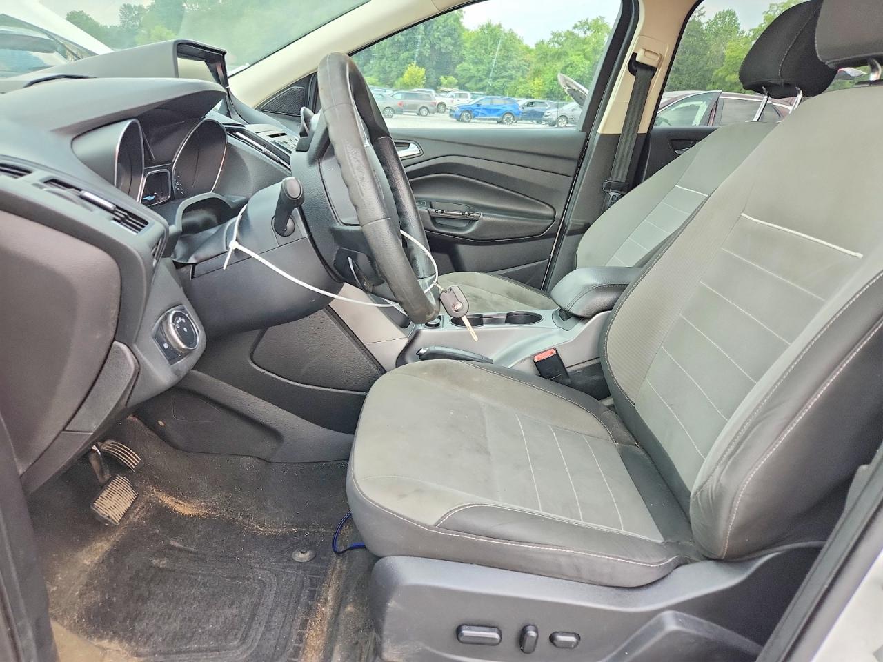 2014 Ford Escape Se White vin: 1FMCU9GX1EUB75412