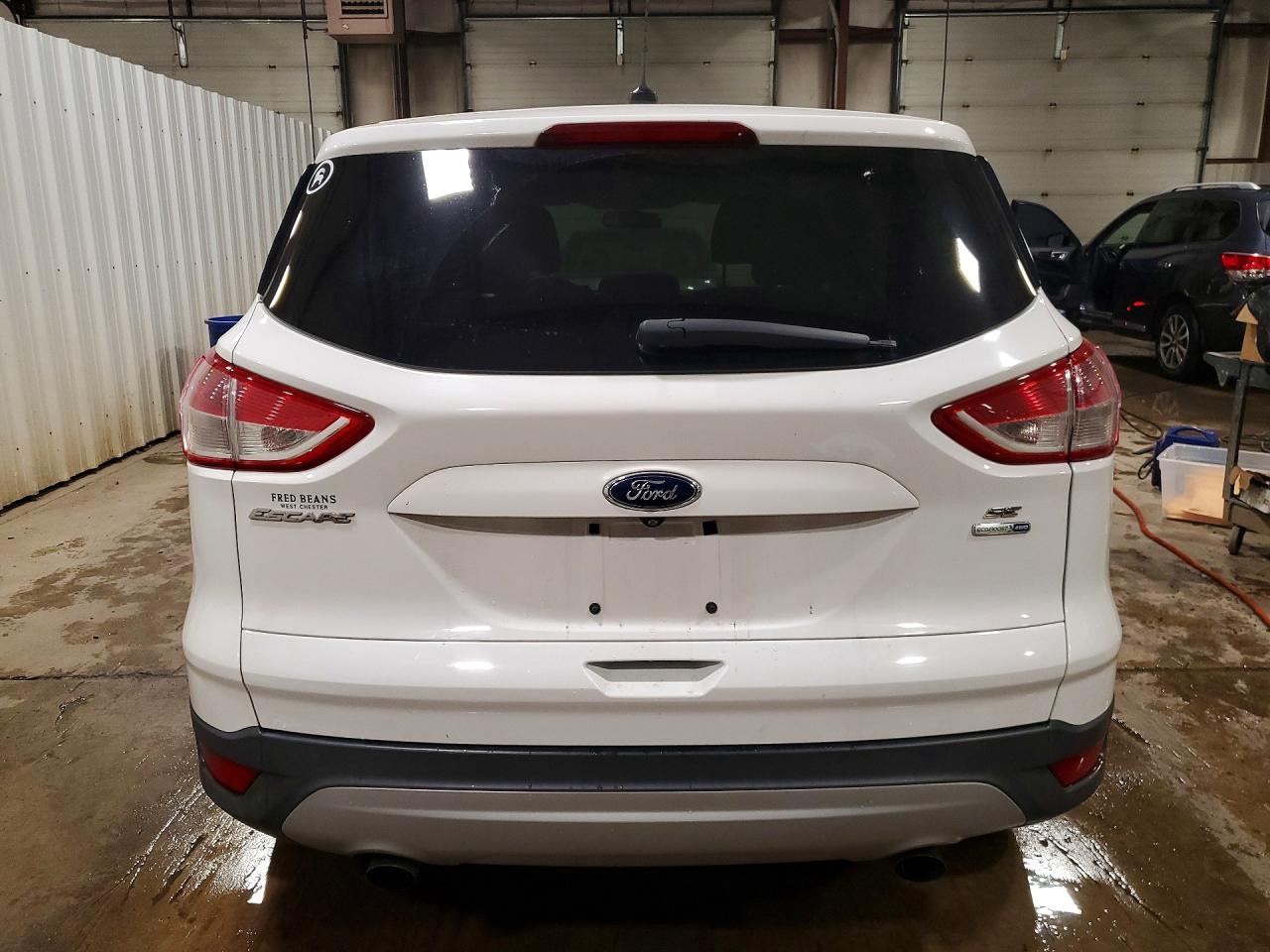 2015 Ford Escape Se Белый vin: 1FMCU9GX1FUA21638