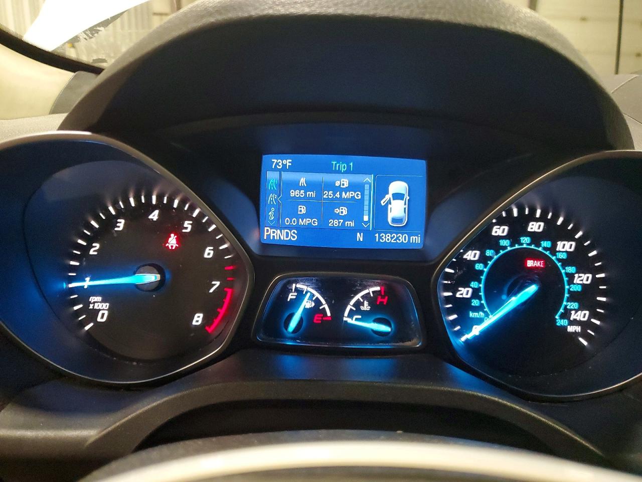 2015 Ford Escape Se Белый vin: 1FMCU9GX1FUA21638