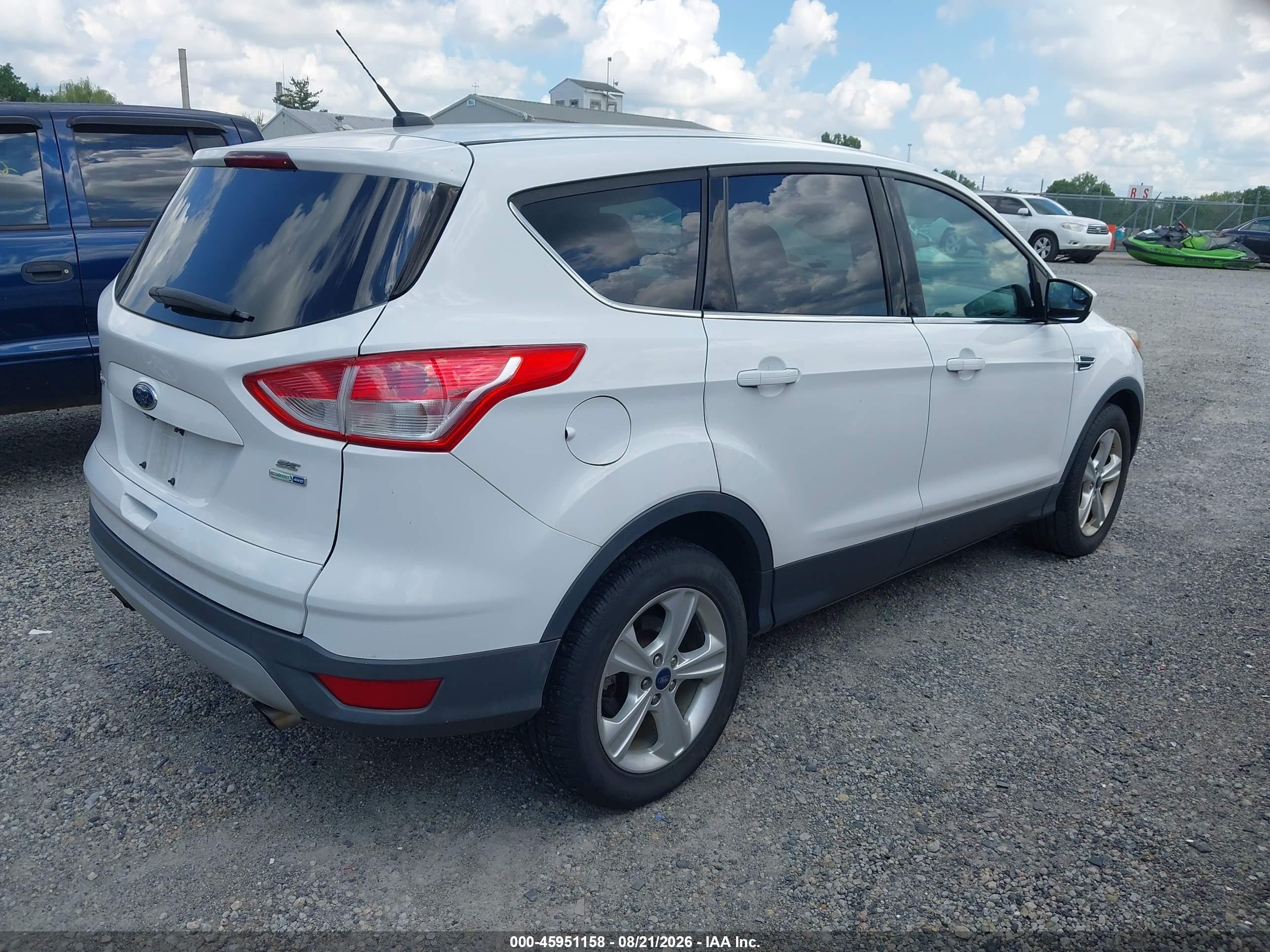 2015 Ford Escape Se White vin: 1FMCU9GX1FUA82469