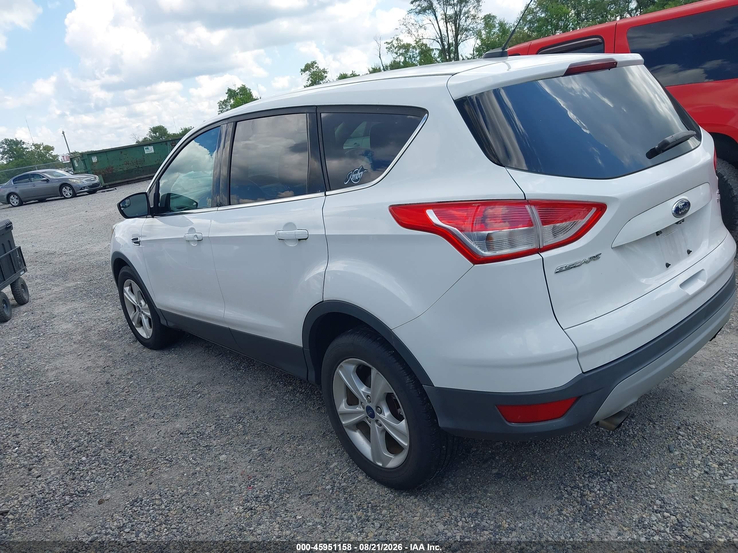 2015 Ford Escape Se White vin: 1FMCU9GX1FUA82469