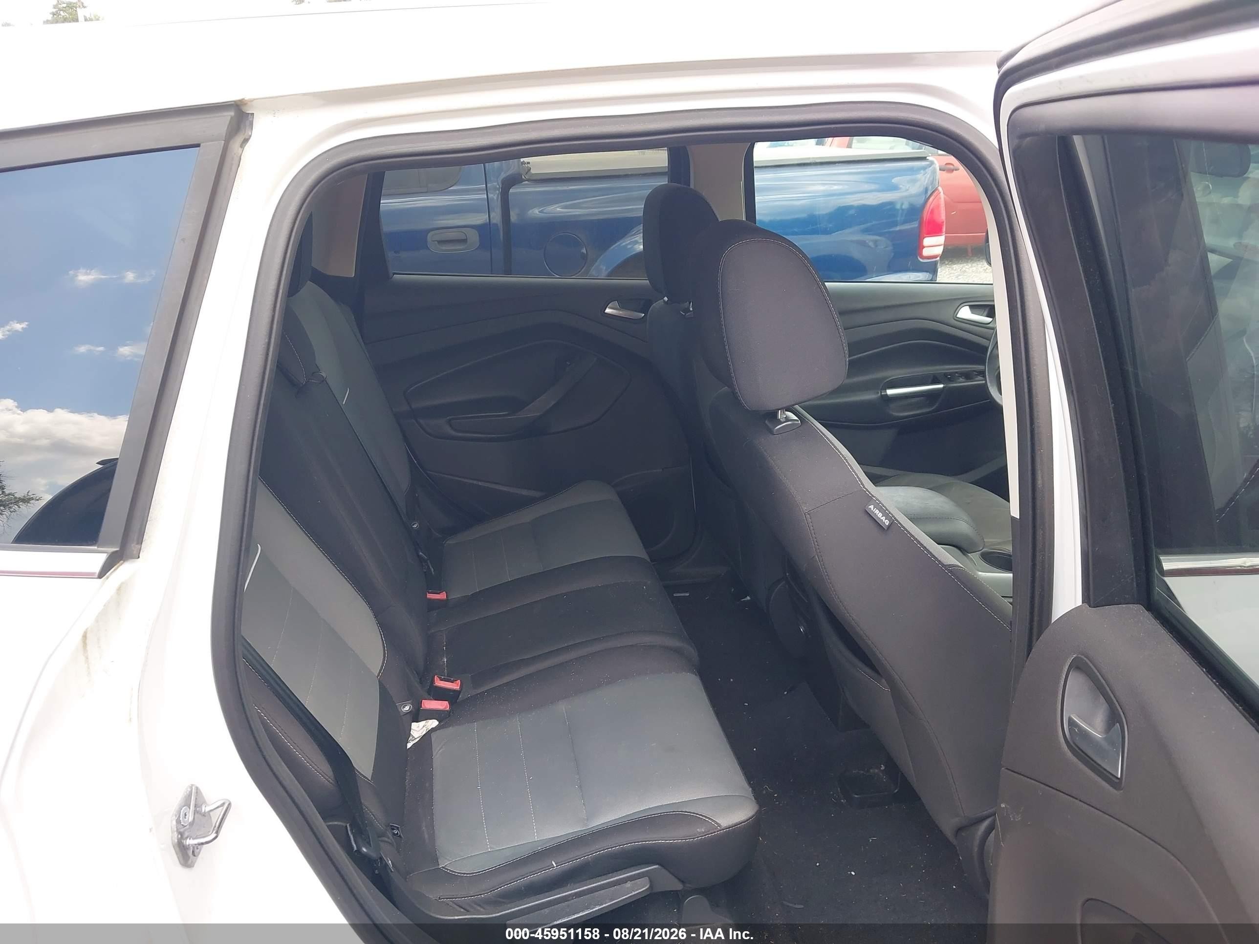 2015 Ford Escape Se White vin: 1FMCU9GX1FUA82469