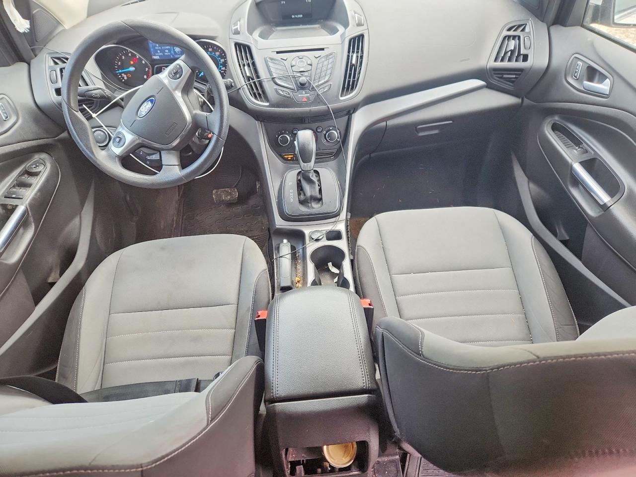 2015 Ford Escape White vin: 1FMCU9GX1FUB17592
