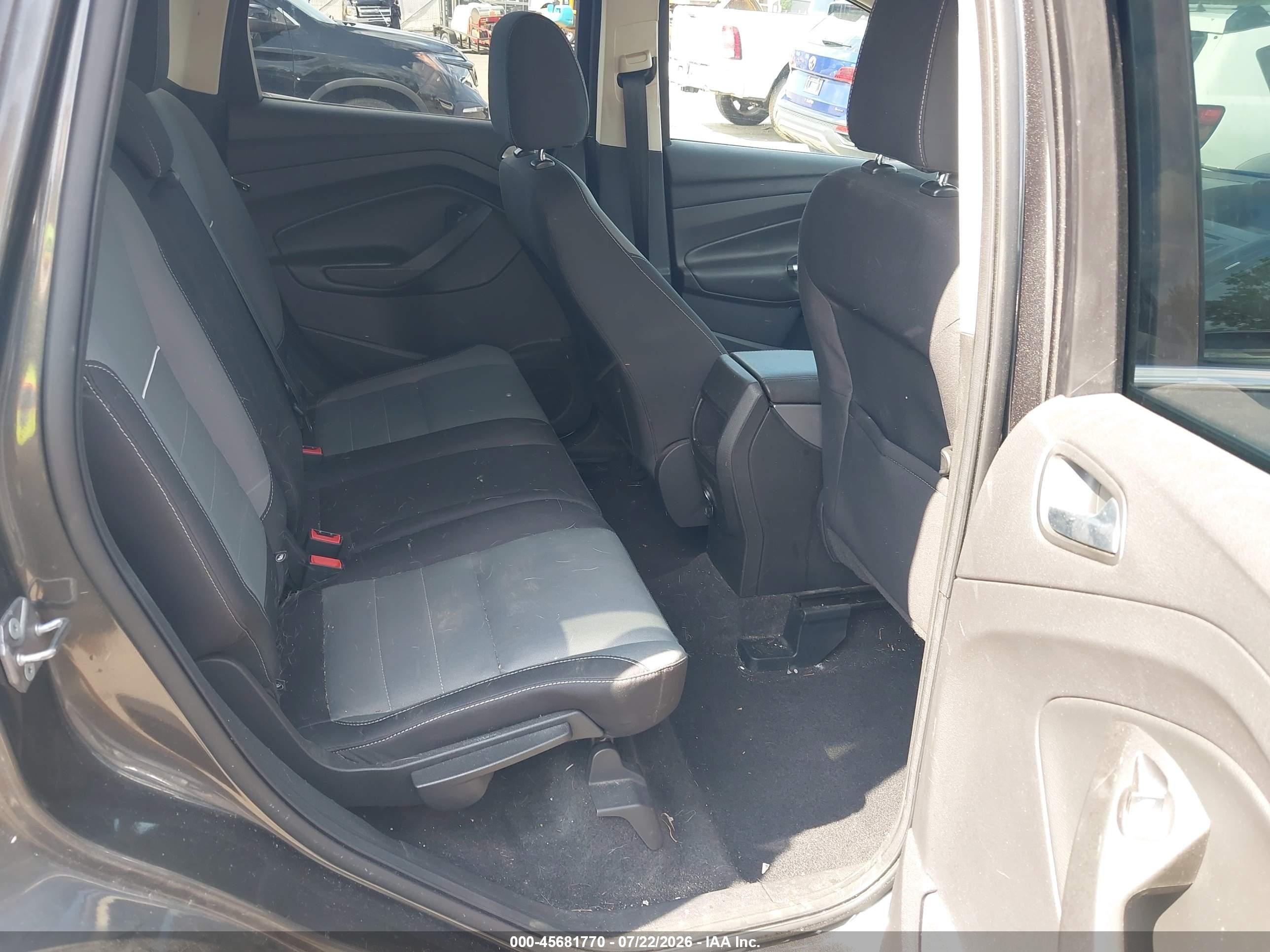 2015 Ford Escape Se Gray vin: 1FMCU9GX1FUB79235