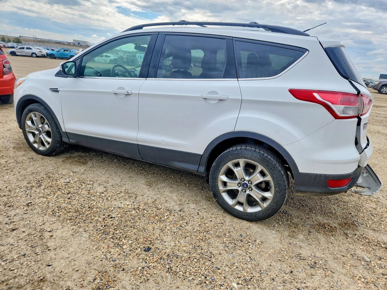 2013 Ford Escape Se White vin: 1FMCU9GX2DUA50076