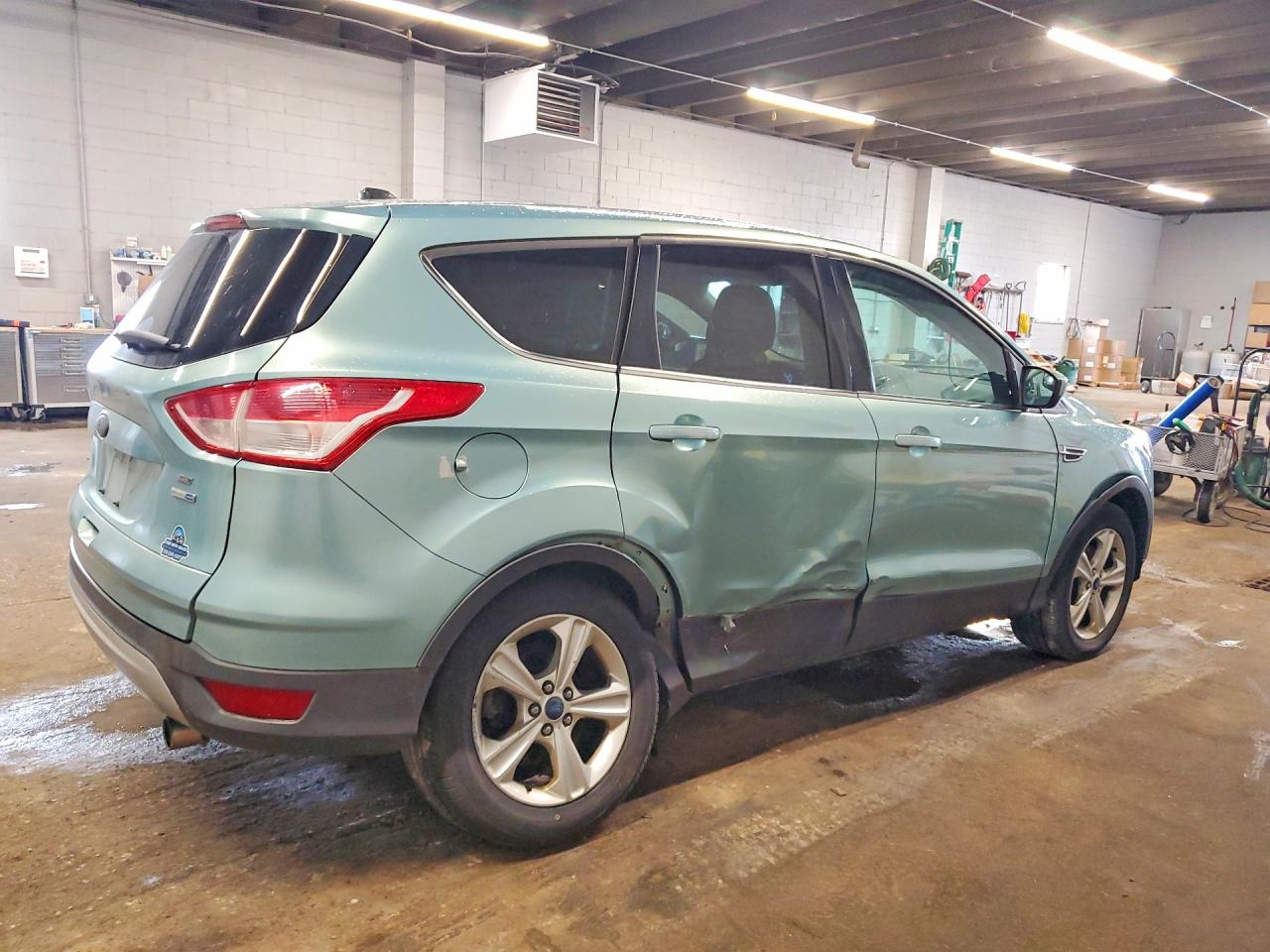2013 Ford Escape Se Зеленый vin: 1FMCU9GX2DUB52140