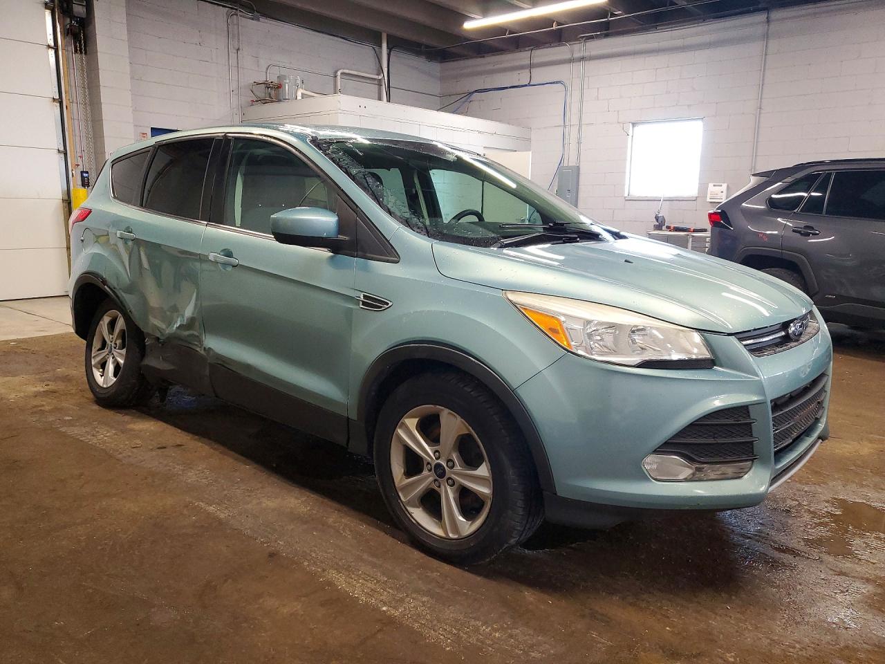 2013 Ford Escape Se Зеленый vin: 1FMCU9GX2DUB52140