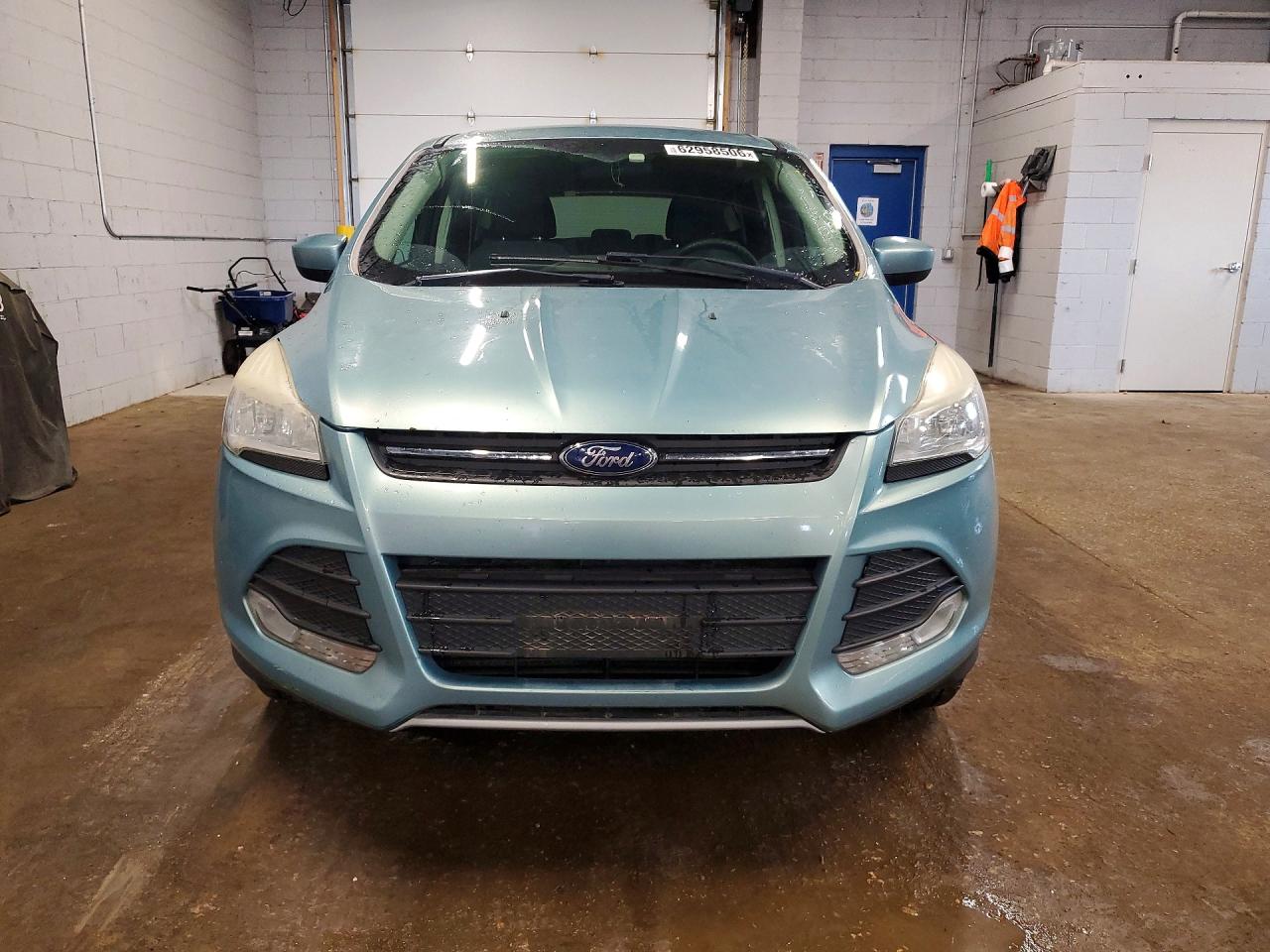 2013 Ford Escape Se Зеленый vin: 1FMCU9GX2DUB52140