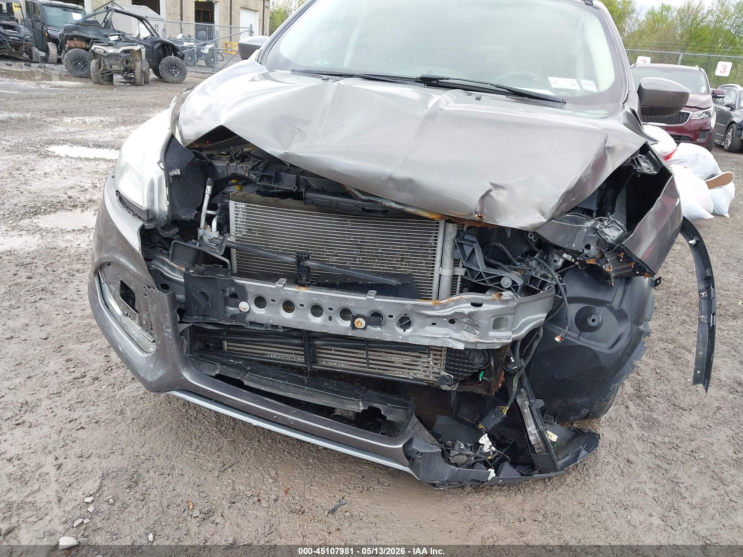2013 Ford Escape Se Gray vin: 1FMCU9GX2DUD47560
