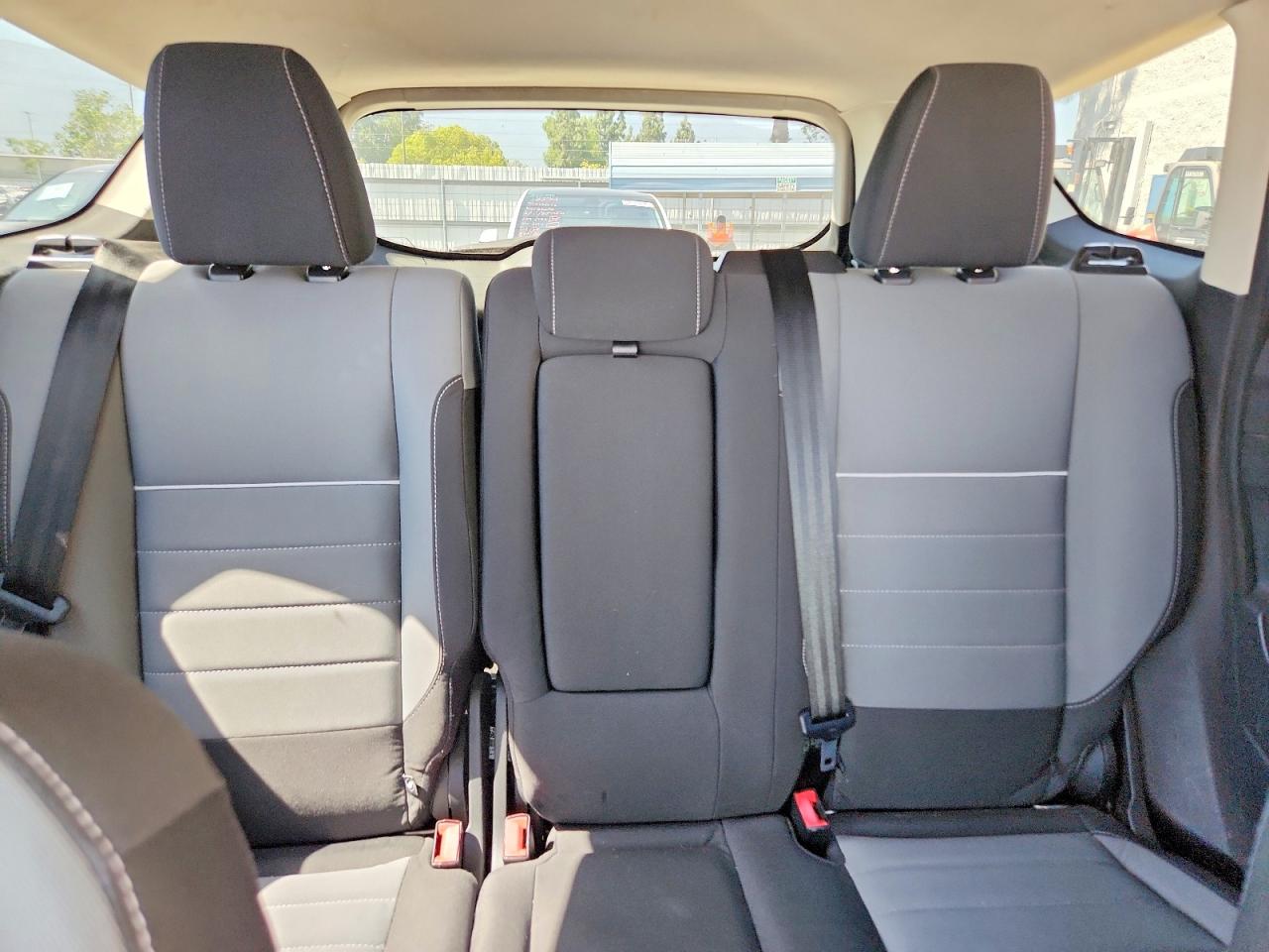 2013 Ford Escape Se Silver vin: 1FMCU9GX2DUD51625