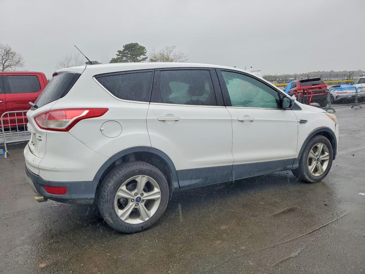 2013 Ford Escape Se White vin: 1FMCU9GX2DUD71874