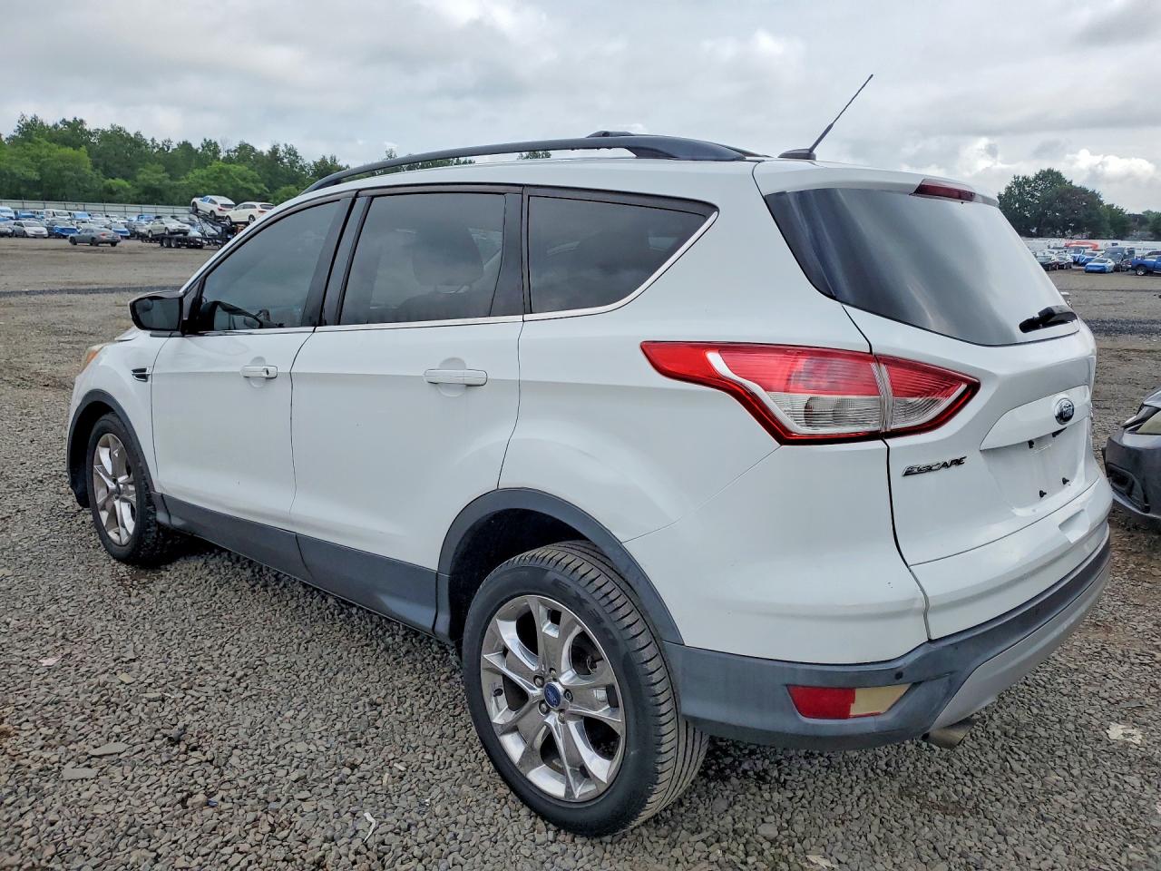 2014 Ford Escape Se White vin: 1FMCU9GX2EUA42500