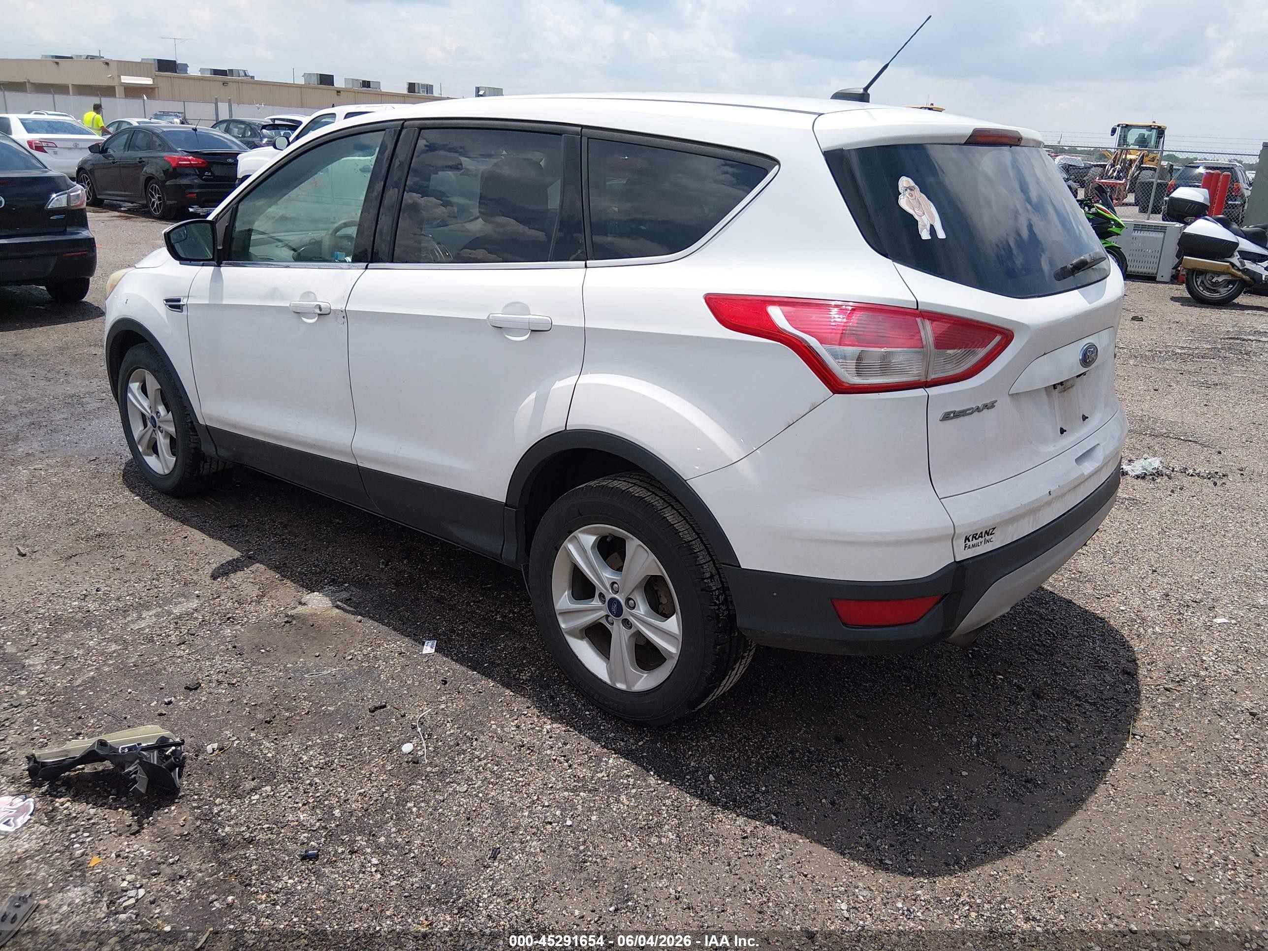 2014 Ford Escape Se White vin: 1FMCU9GX2EUB09466