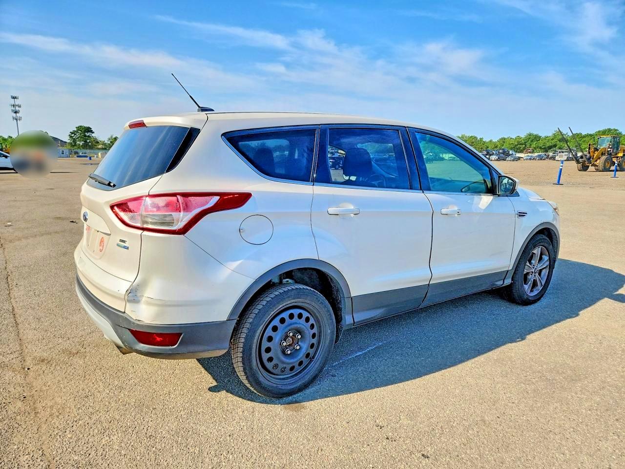 2014 Ford Escape Se White vin: 1FMCU9GX2EUB11380