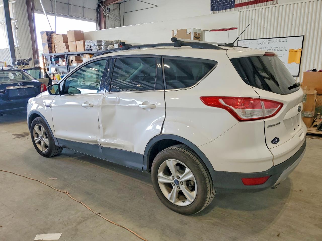 2014 Ford Escape Se White vin: 1FMCU9GX2EUC84803