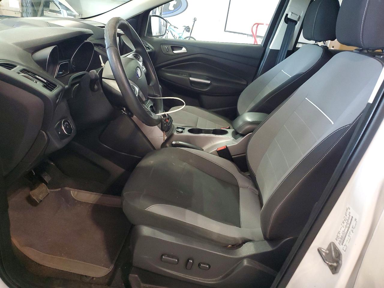2014 Ford Escape Se White vin: 1FMCU9GX2EUC84803