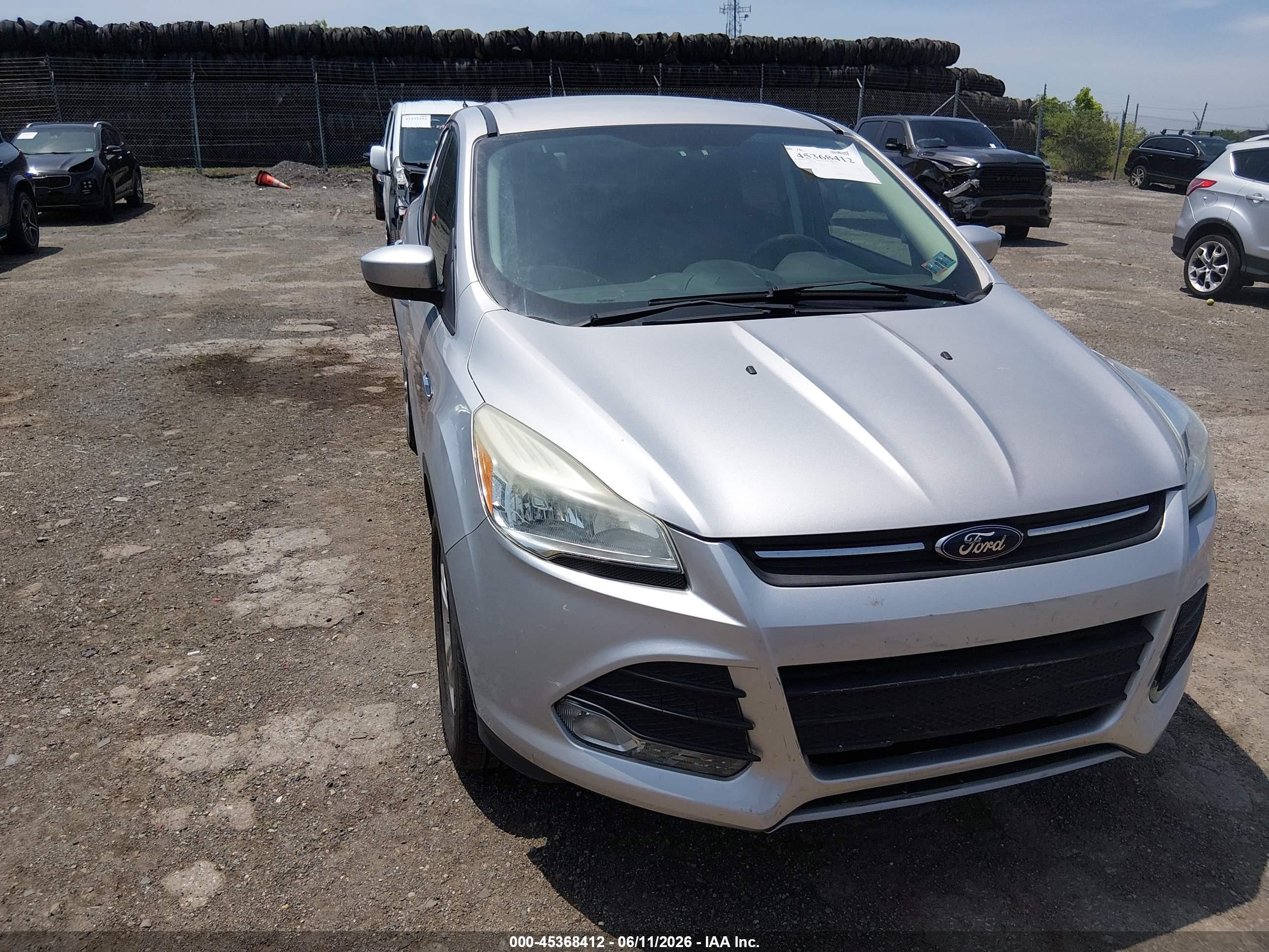 2014 Ford Escape Se Silver vin: 1FMCU9GX2EUD77000
