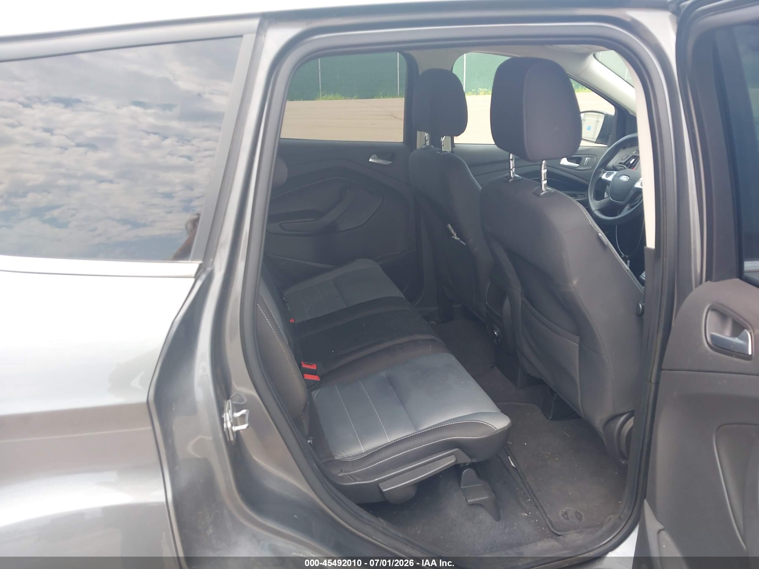 2014 Ford Escape Se Gray vin: 1FMCU9GX2EUE38474