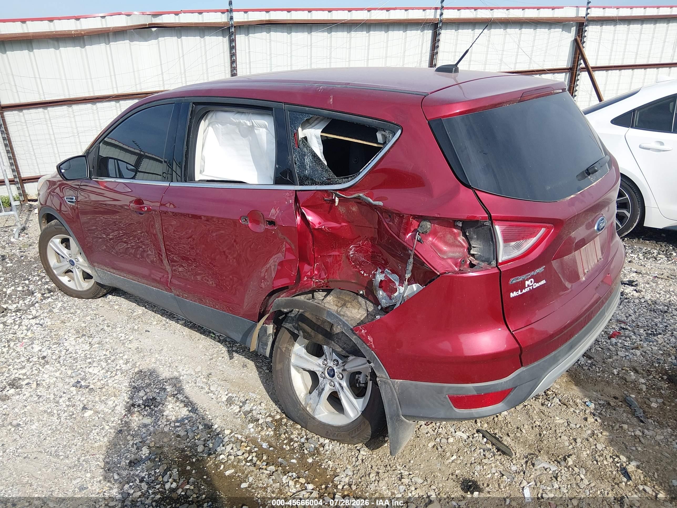 2015 Ford Escape Se Red vin: 1FMCU9GX2FUA52218