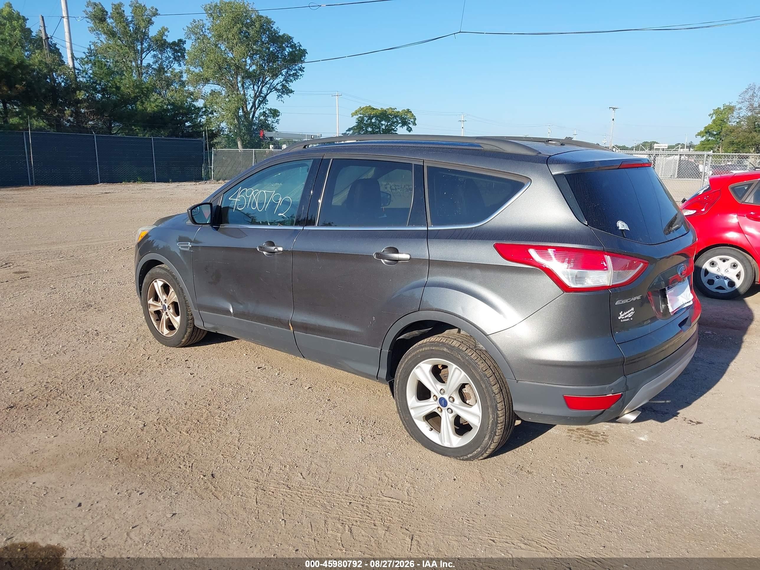 2015 Ford Escape Se Серый vin: 1FMCU9GX2FUA94064
