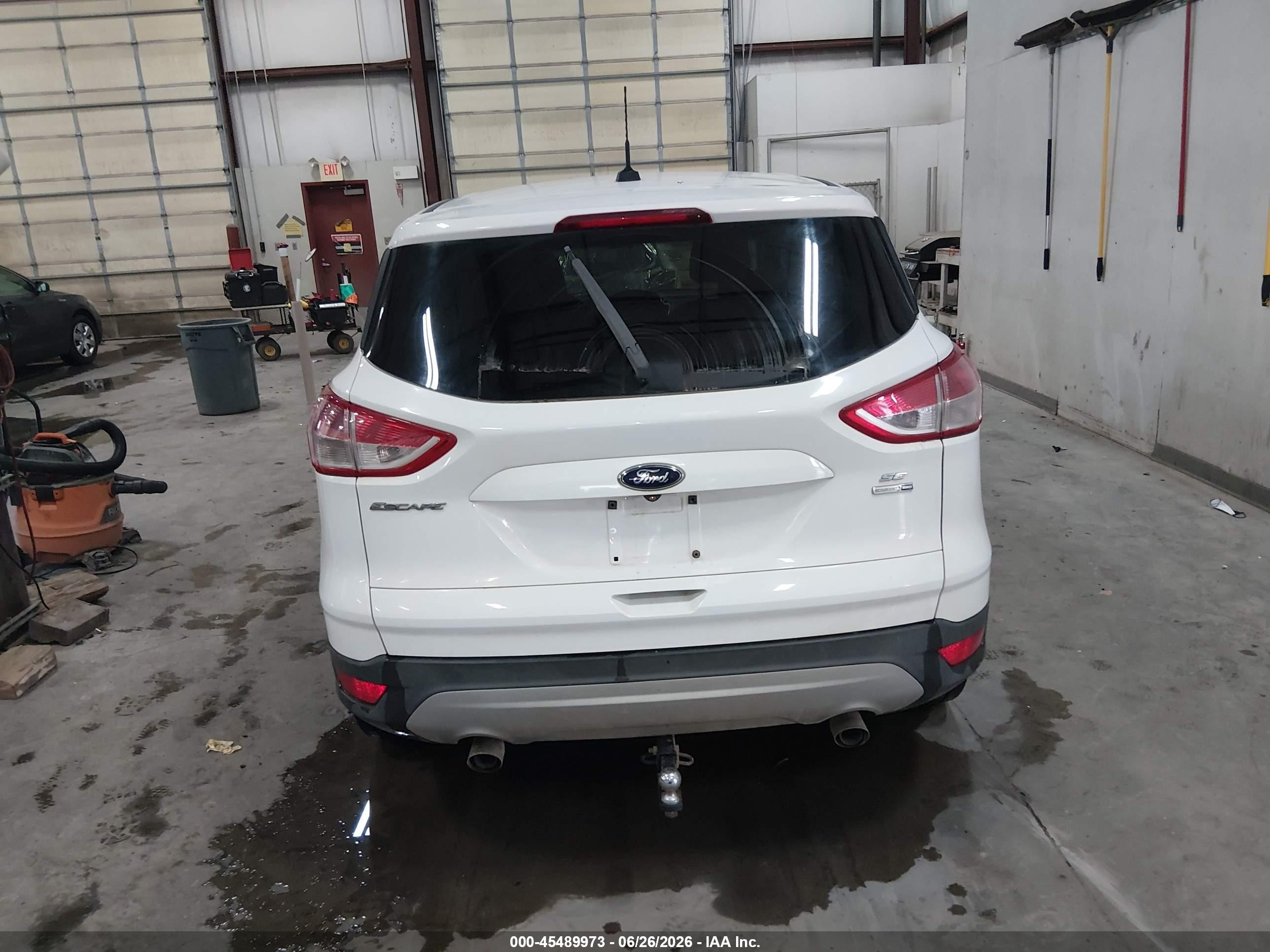 2015 Ford Escape Se White vin: 1FMCU9GX2FUB50326