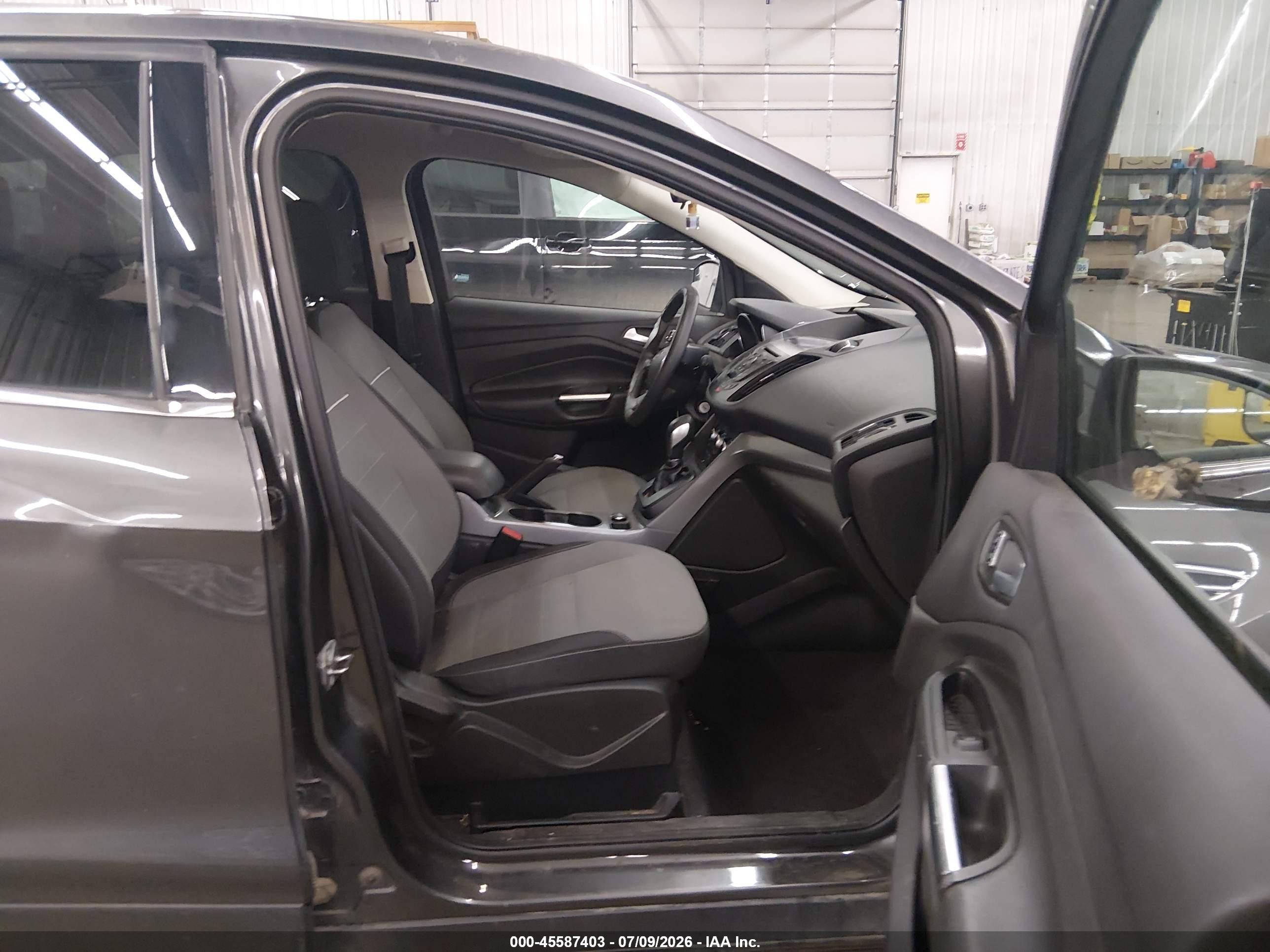 2015 Ford Escape Se Gray vin: 1FMCU9GX2FUB82600