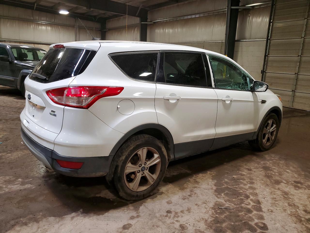 2015 Ford Escape Se White vin: 1FMCU9GX2FUC10153