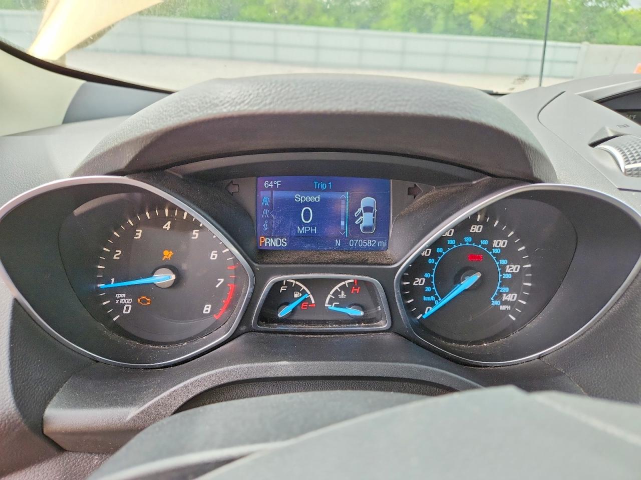 2015 Ford Escape Se Золотой vin: 1FMCU9GX2FUC63175