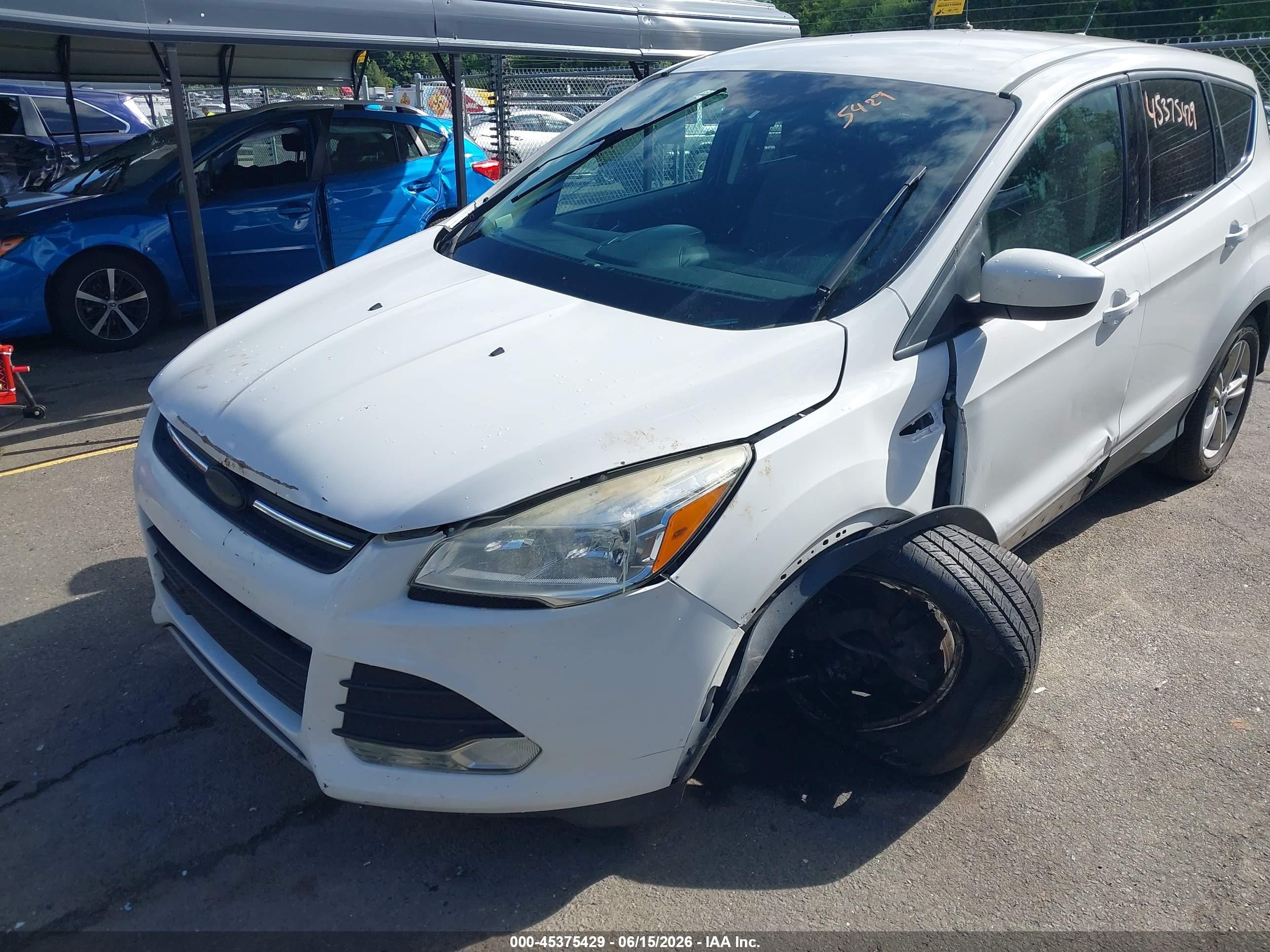 2015 Ford Escape Se White vin: 1FMCU9GX2FUC65606