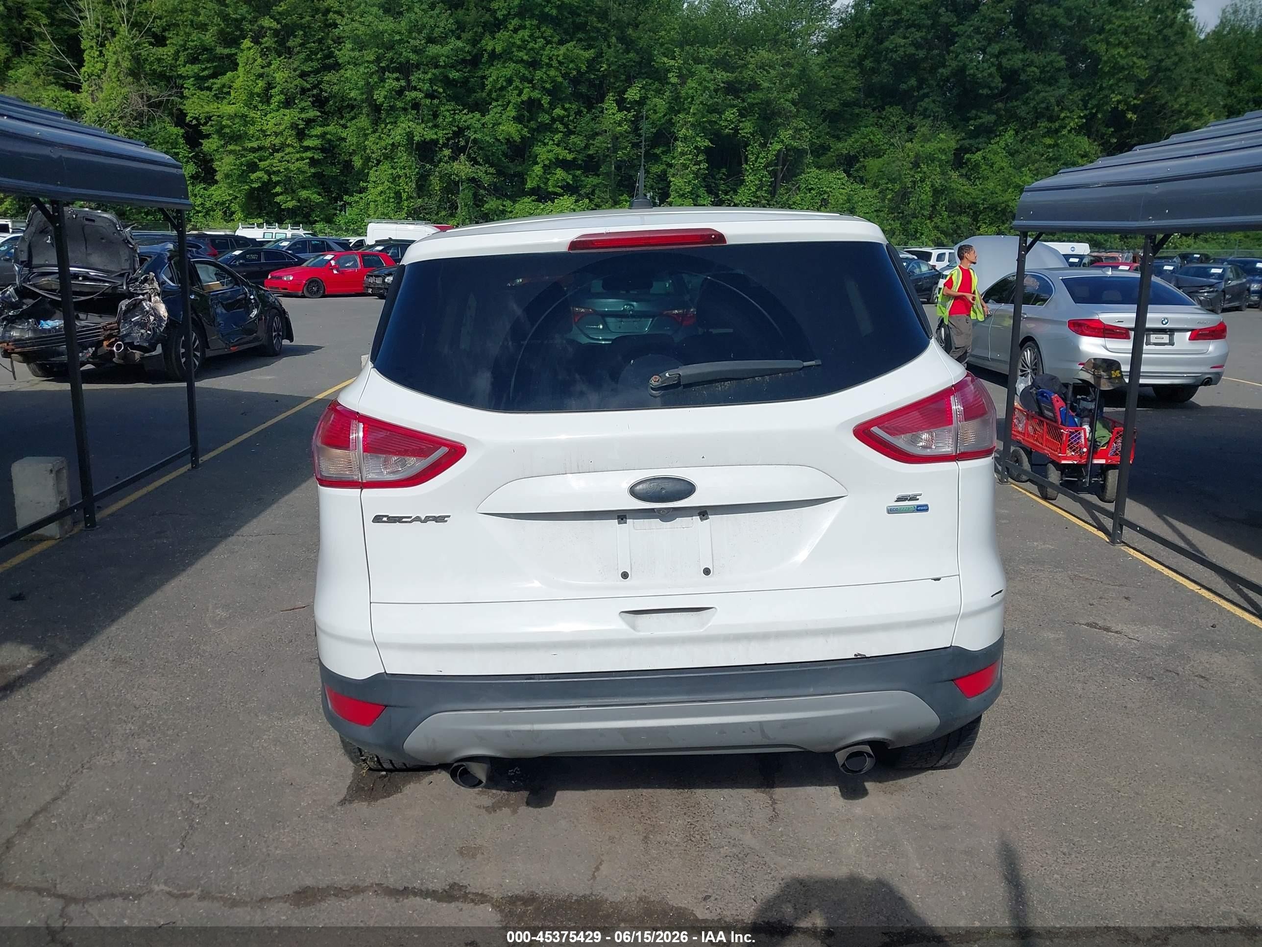 2015 Ford Escape Se White vin: 1FMCU9GX2FUC65606