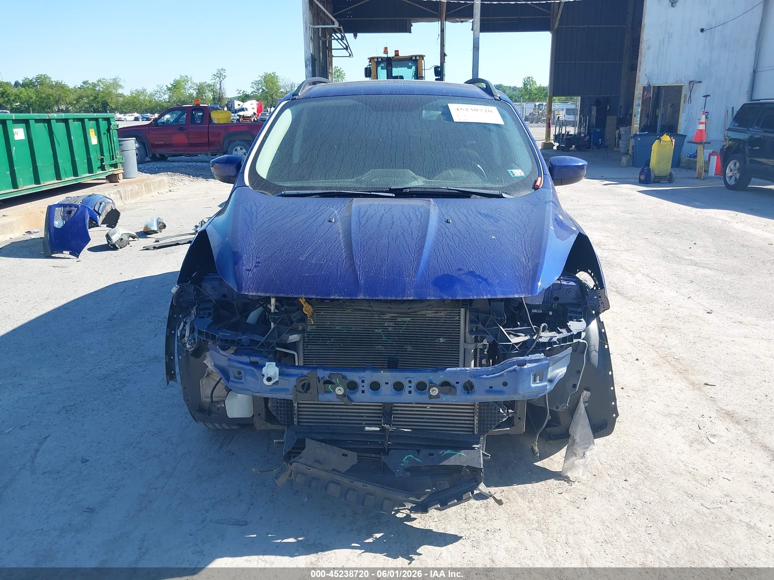 2016 Ford Escape Se Синий vin: 1FMCU9GX2GUC29903