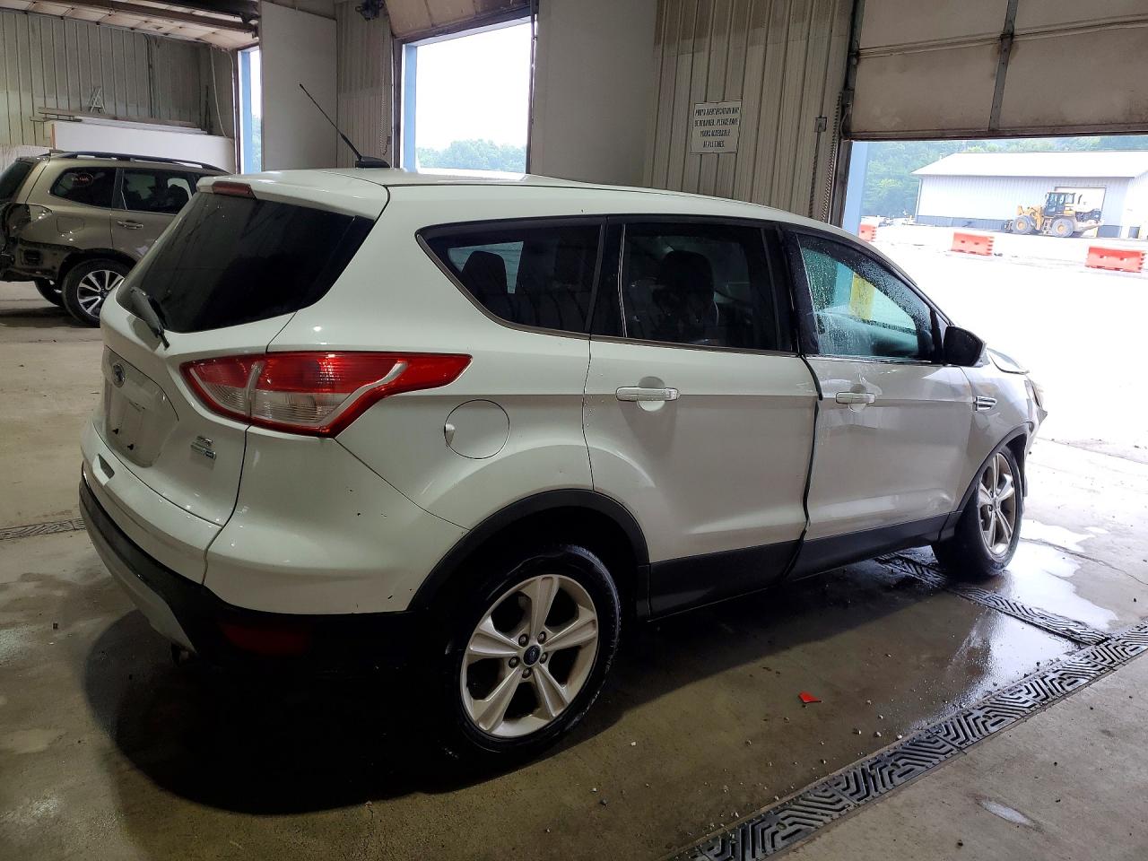 2013 Ford Escape Se White vin: 1FMCU9GX3DUA47297