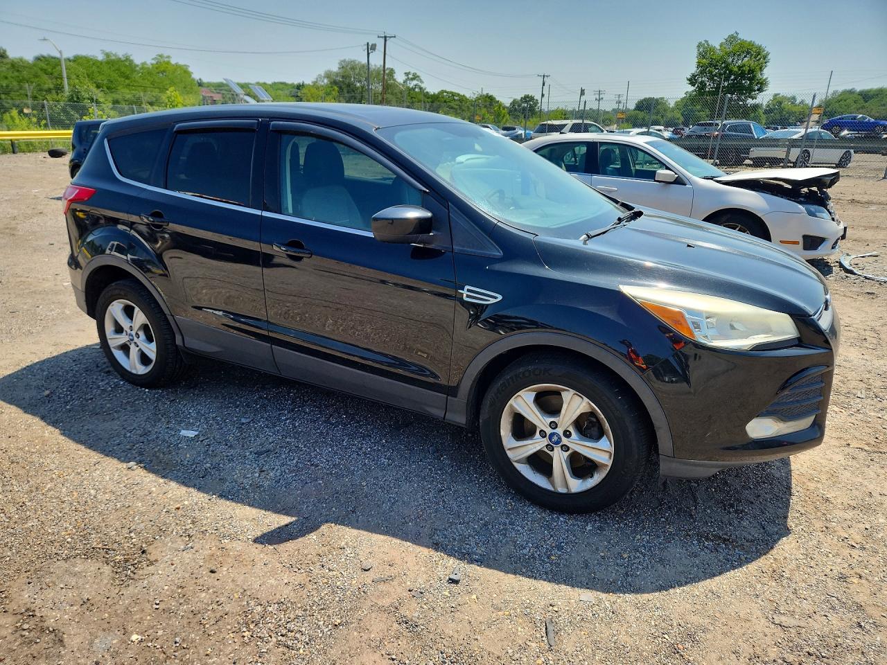 2013 Ford Escape Se Черный vin: 1FMCU9GX3DUA53617