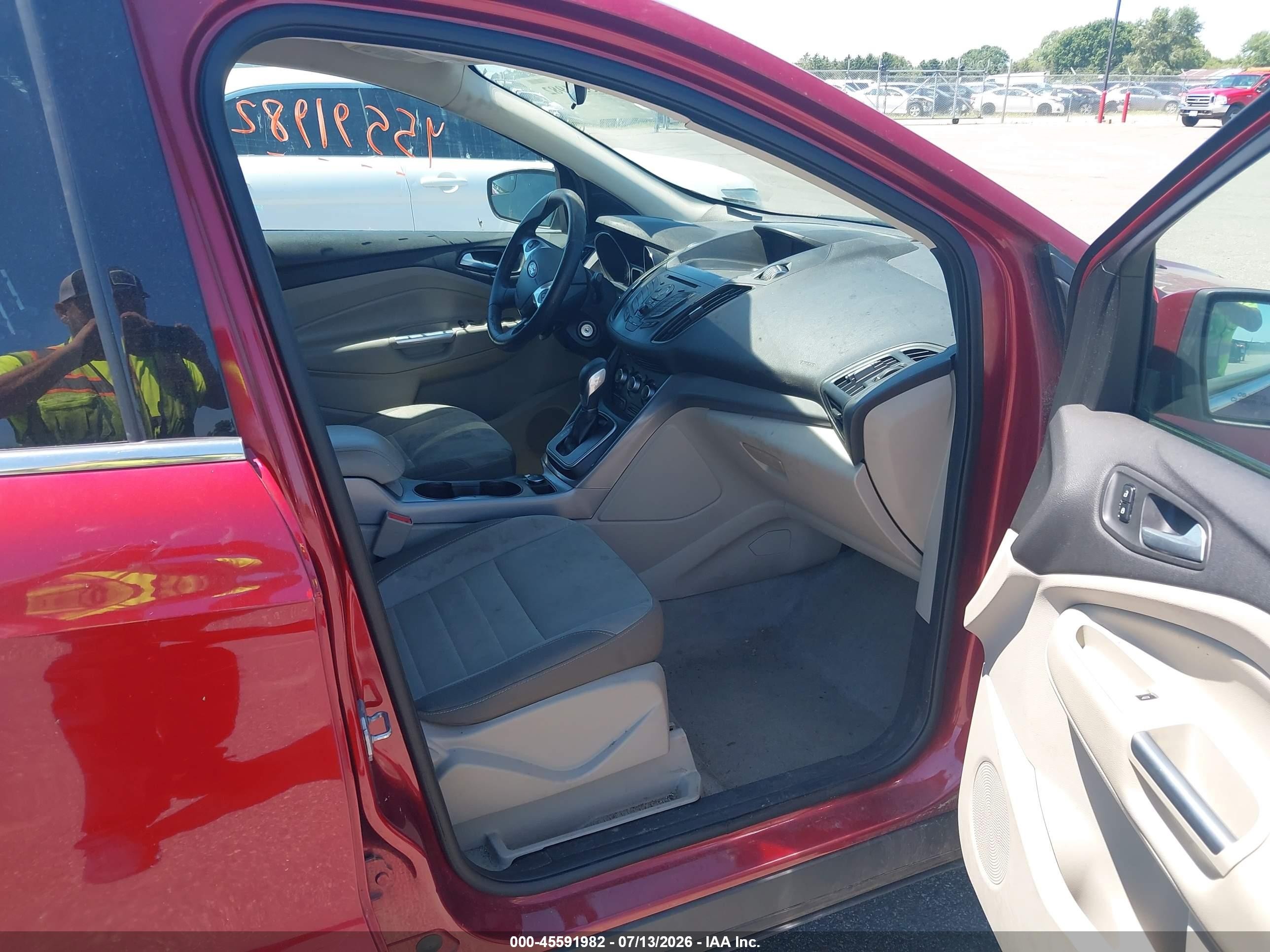 2013 Ford Escape Se Red vin: 1FMCU9GX3DUB40000