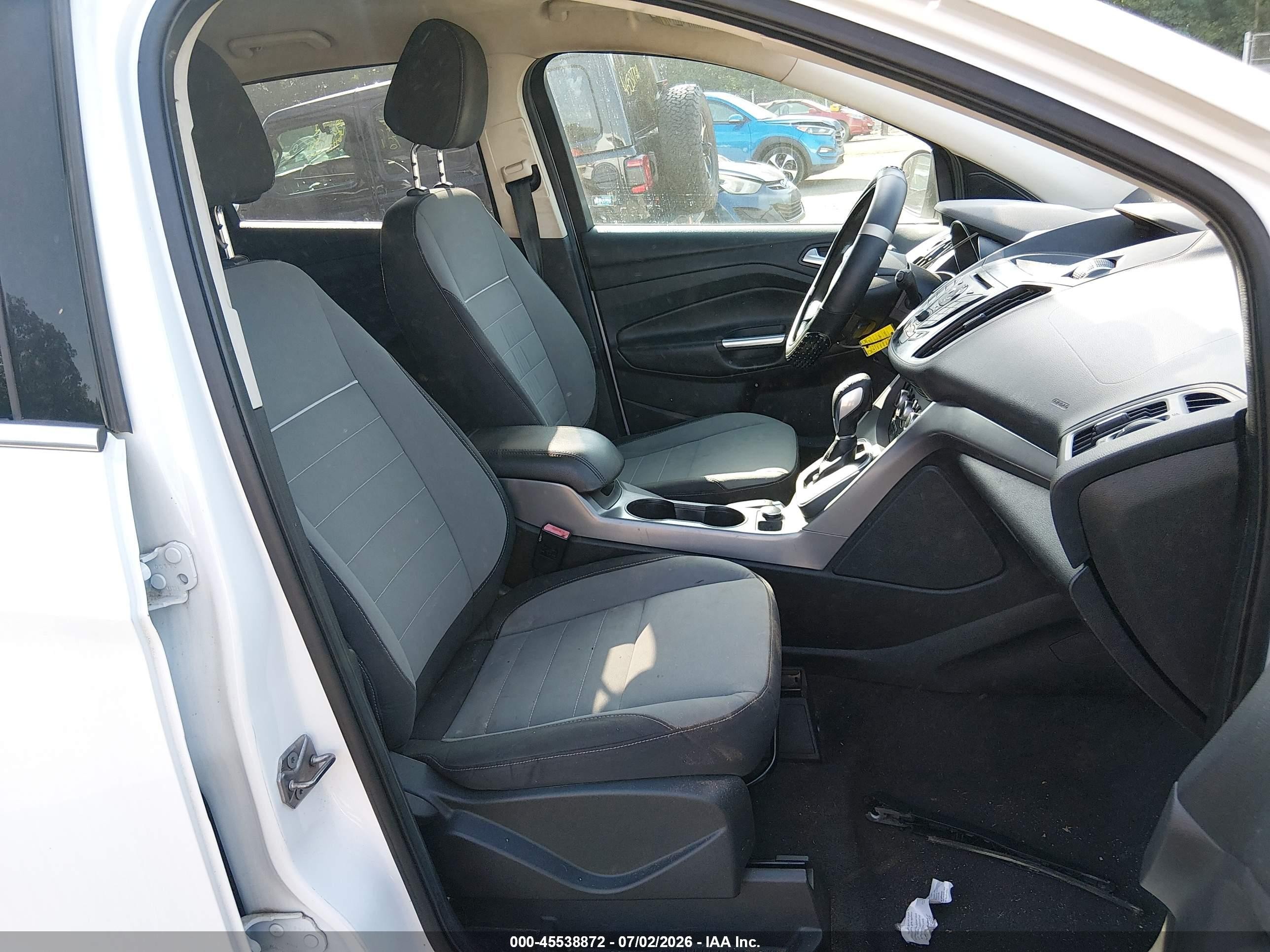 2013 Ford Escape Se White vin: 1FMCU9GX3DUD14129