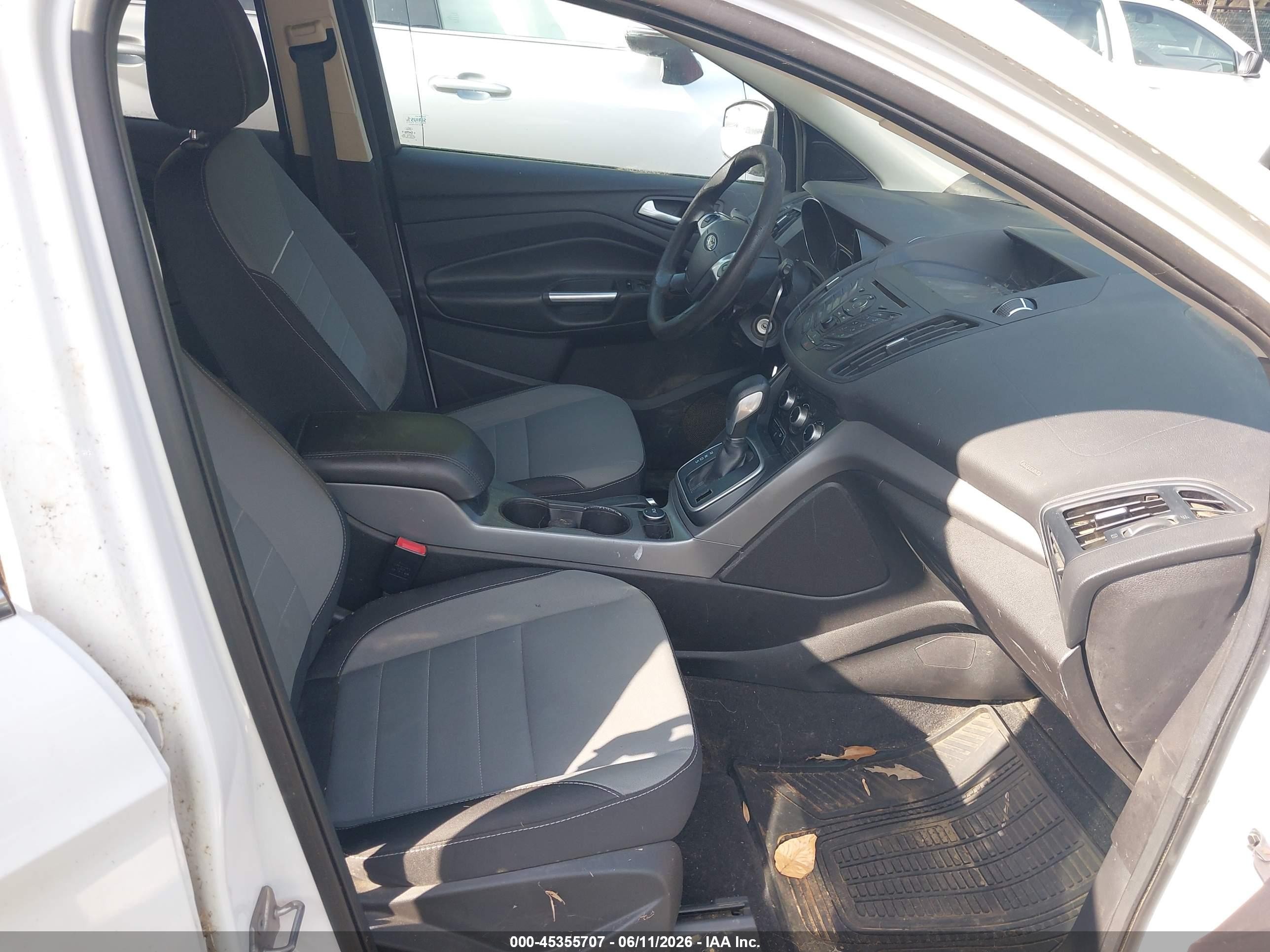 2014 Ford Escape Se White vin: 1FMCU9GX3EUA54008