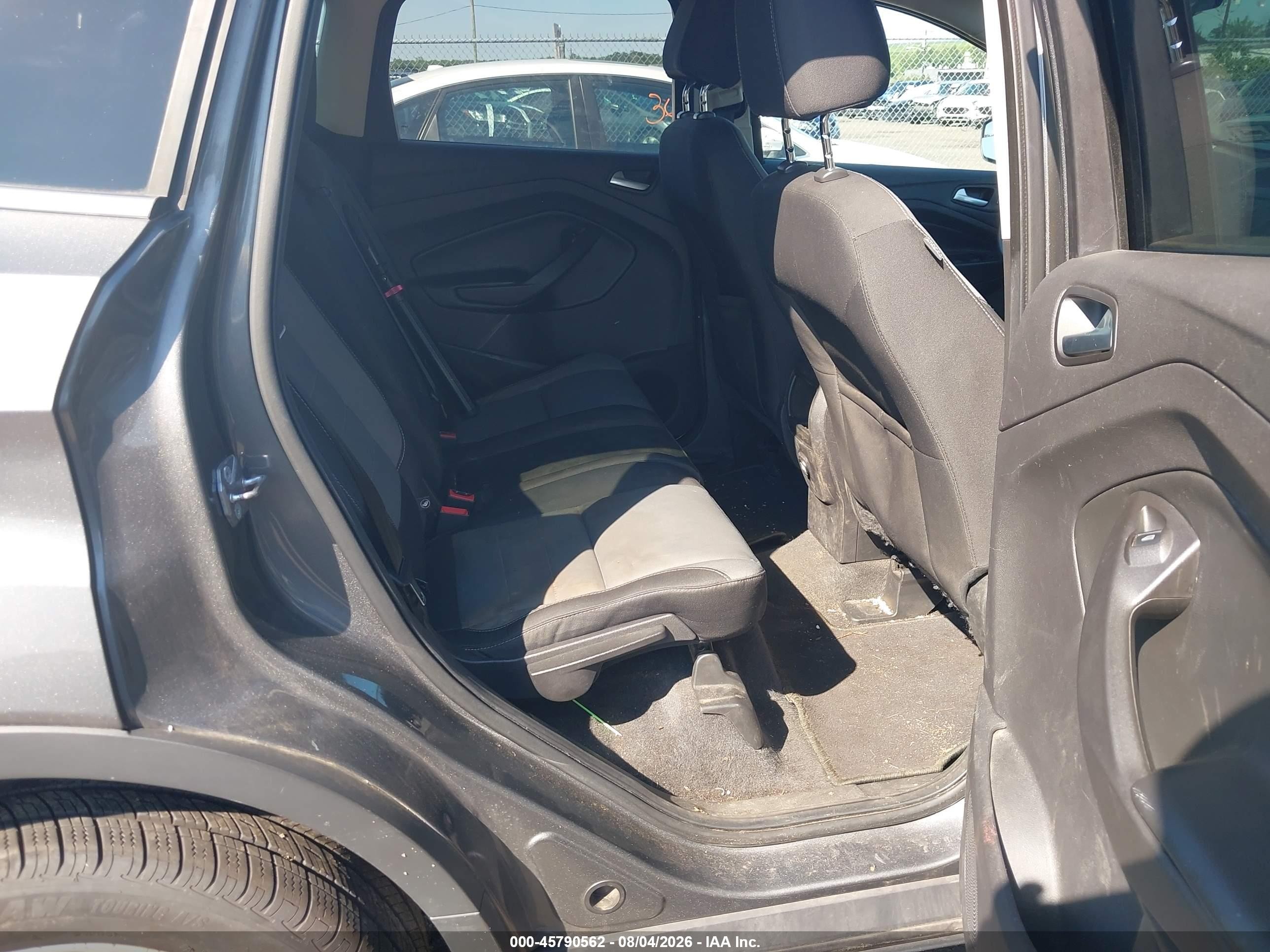 2014 Ford Escape Se Gray vin: 1FMCU9GX3EUD69505