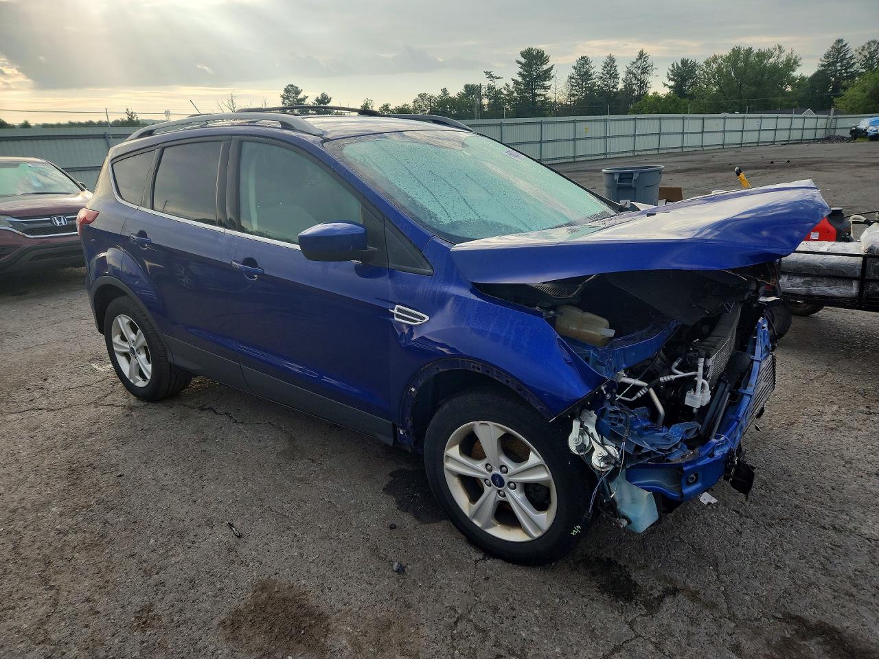 2015 Ford Escape Se Blue vin: 1FMCU9GX3FUA98348