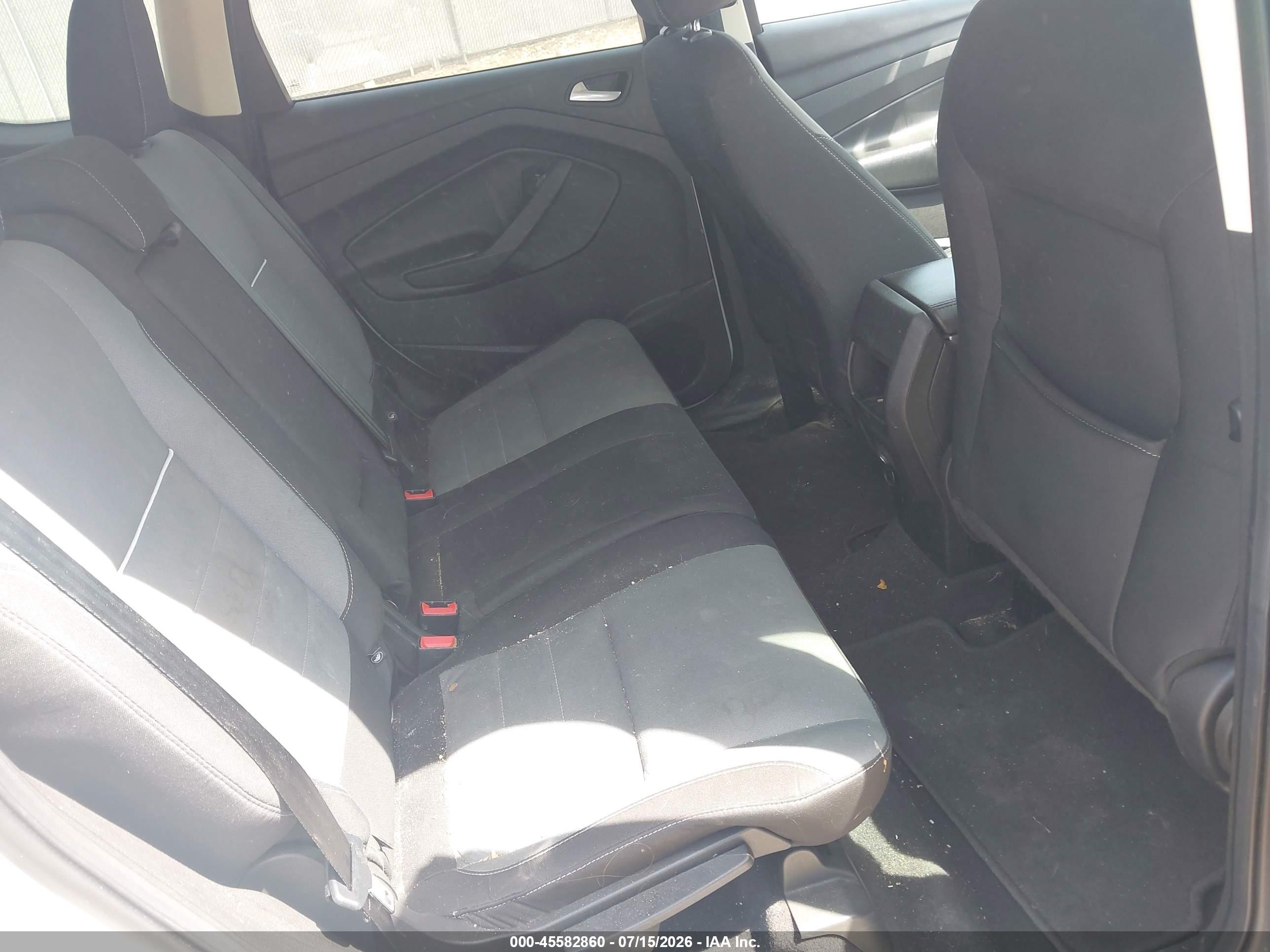 2015 Ford Escape Se White vin: 1FMCU9GX3FUB08893